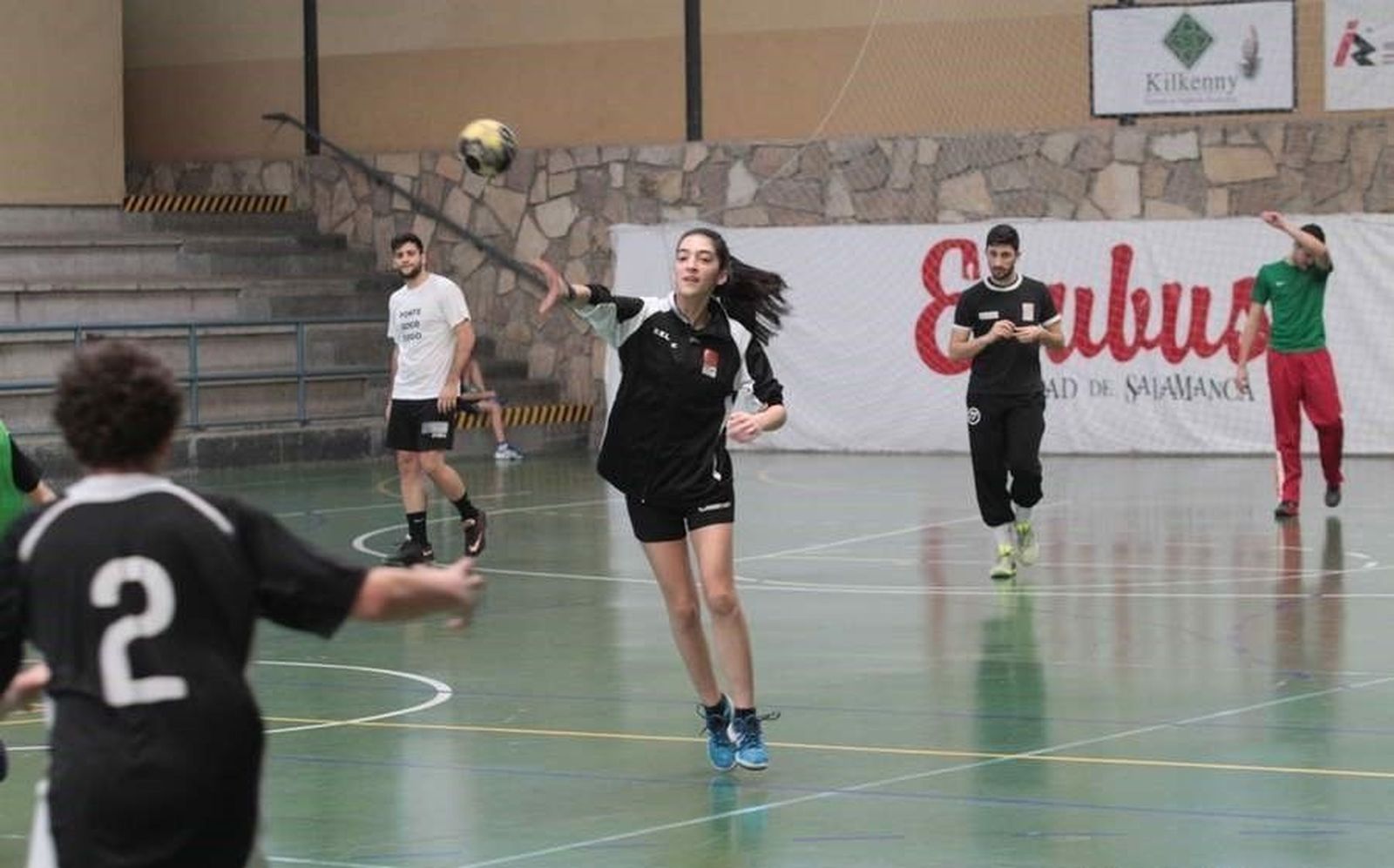 El BM Salamanca organiza un Campus para esta Navidad