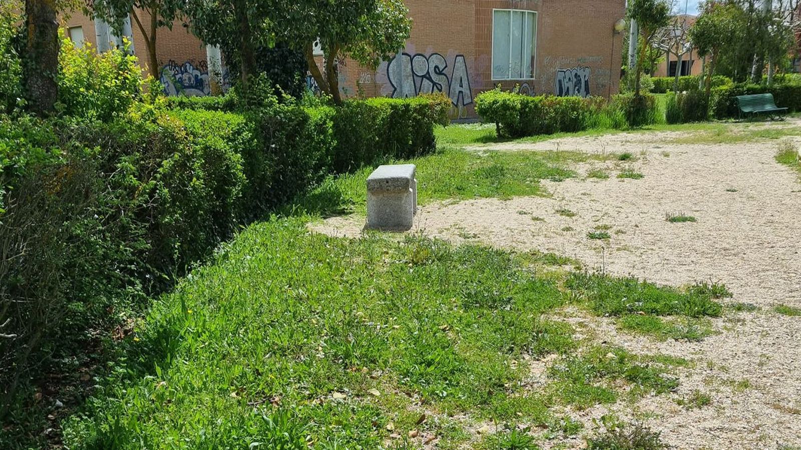 El PP denuncia la situación en la que se encuentran los jardines