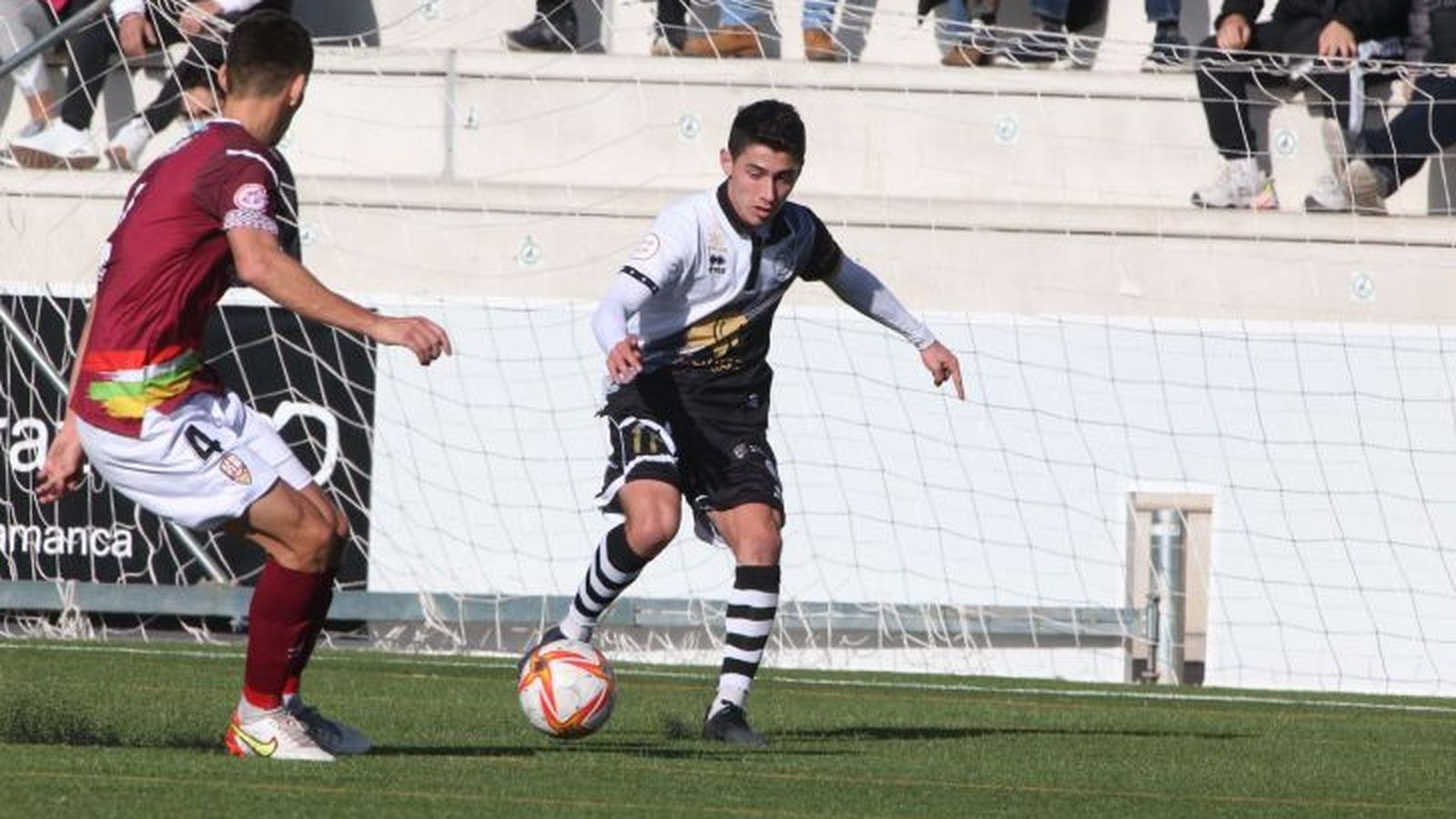 Pitu Doncel, en un partido entre Unionistas y la UD Logroñés