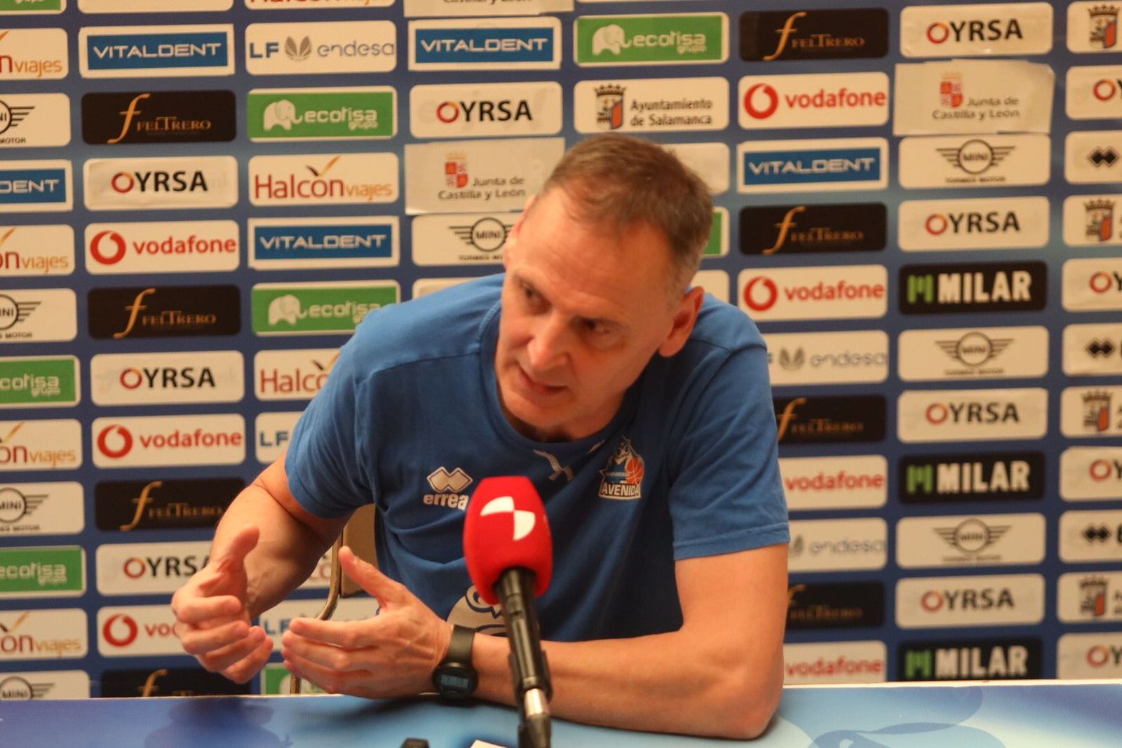 inicio-de-los-entrenamientos-del-perfumerias-avenida-temporada-2021-2022-9