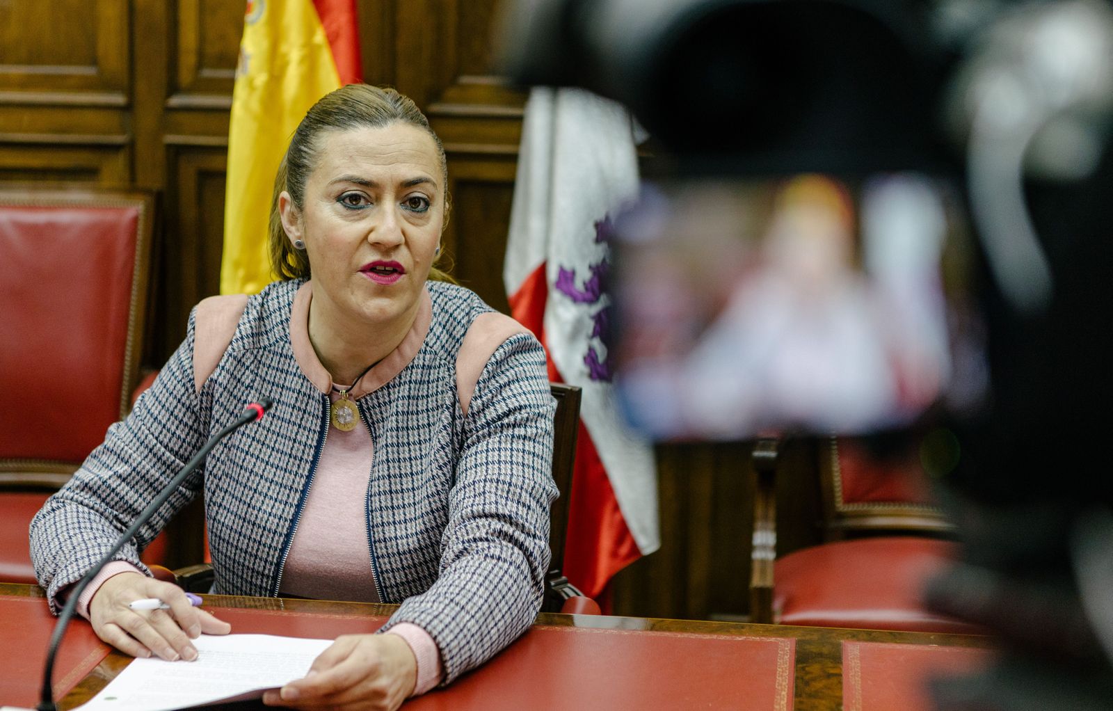 La delegada del Gobierno, Virginia Barcones, informa del plazo de becas. ICAL. Foto de archivo