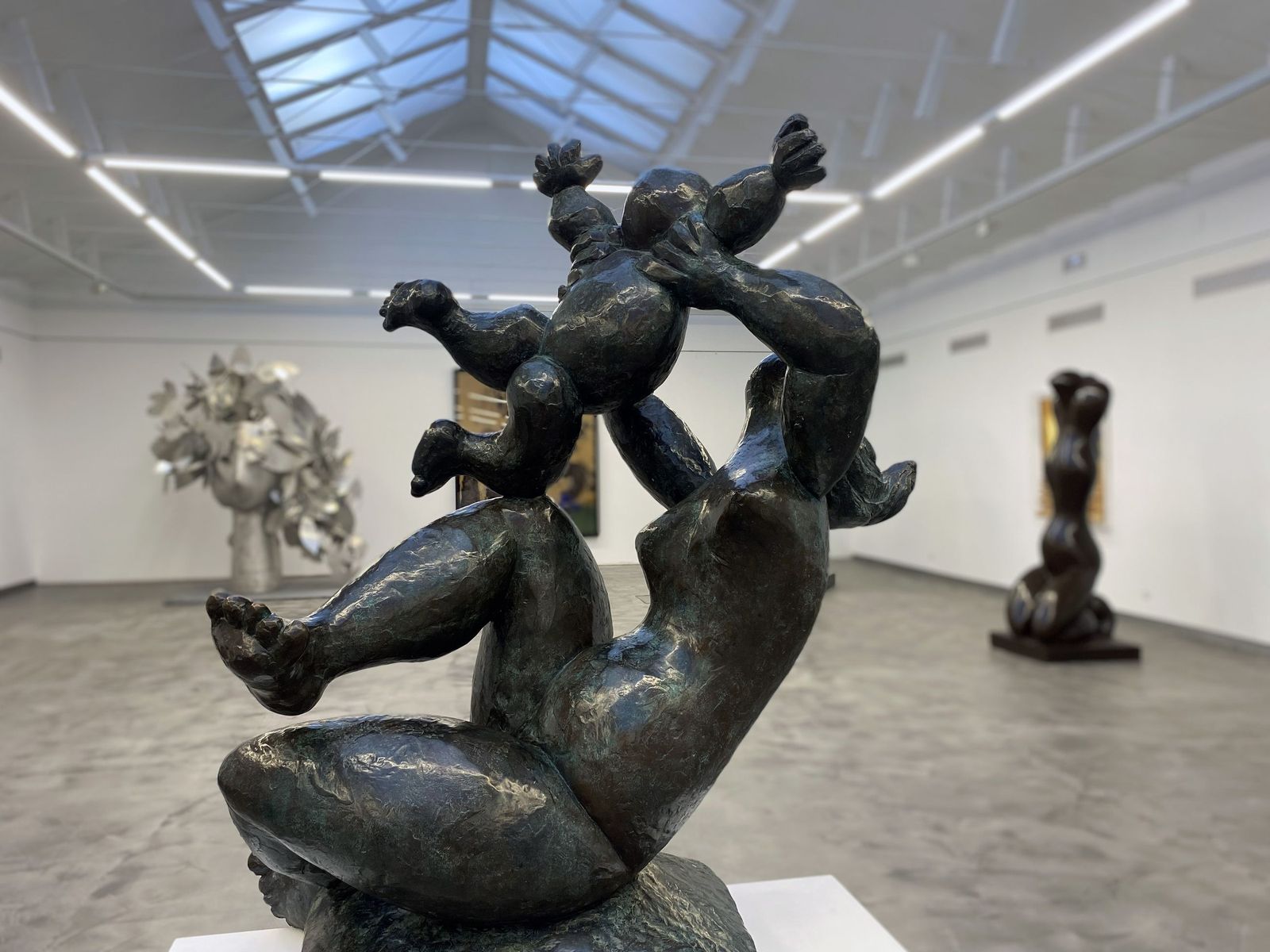 La obra “Madre y niño”, de Baltasar Lobo (1987), una de las piezas de gran formato que estarán presente en la muestra Madrid Luxury Art de Madrid