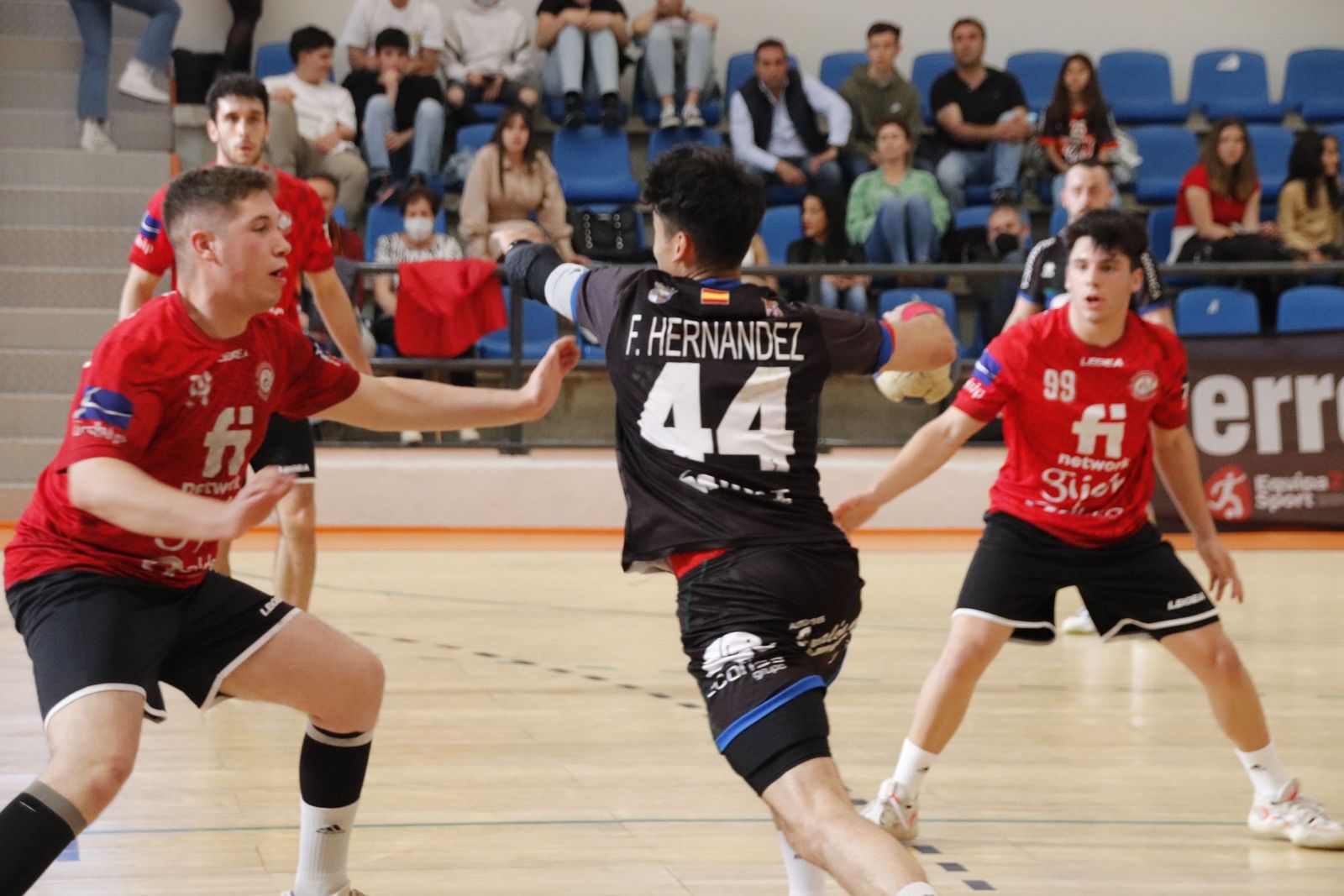 20220507182301-mg-6765