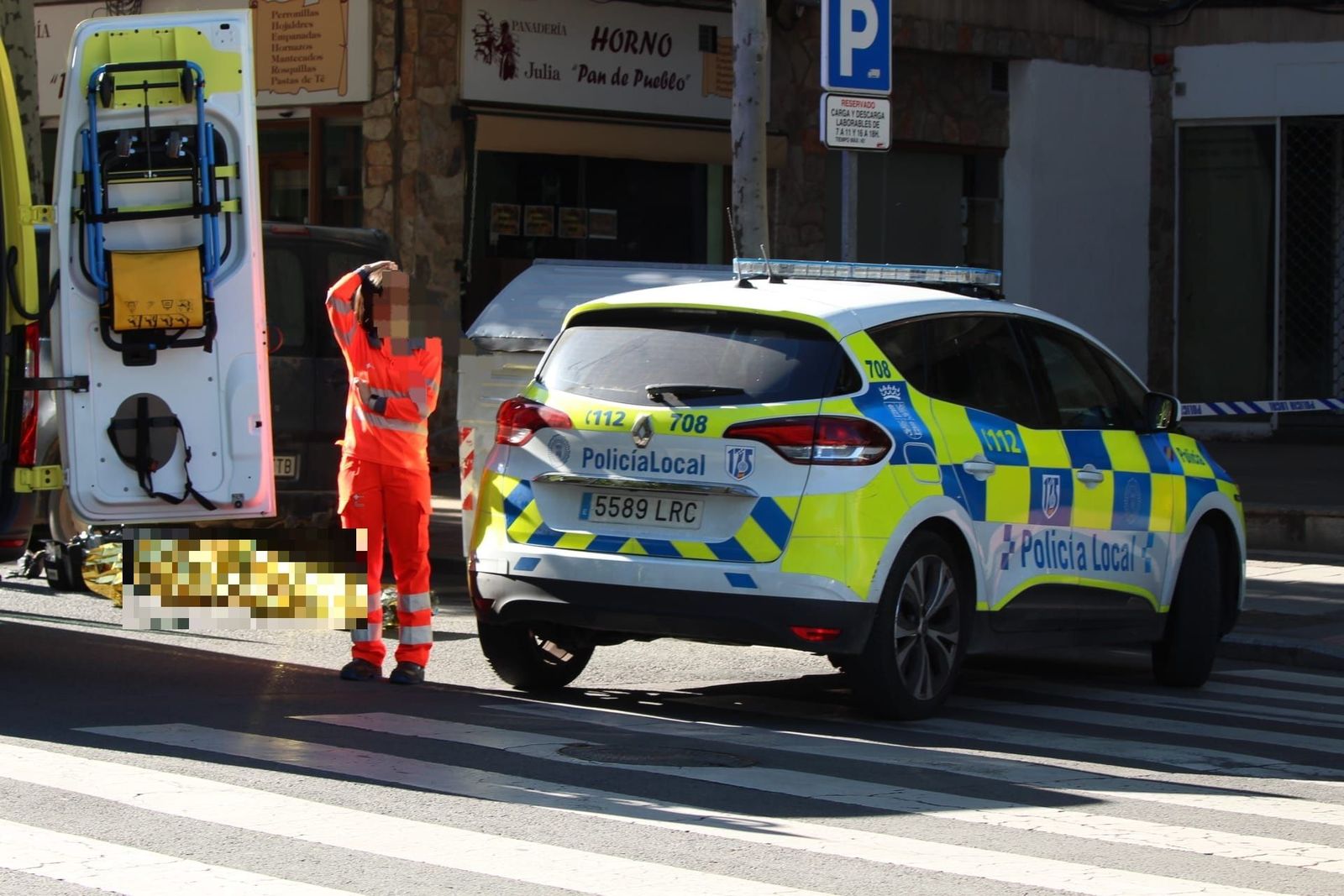 muere-una-mujer-atropellada-en-la-avenida-de-comuneros-7