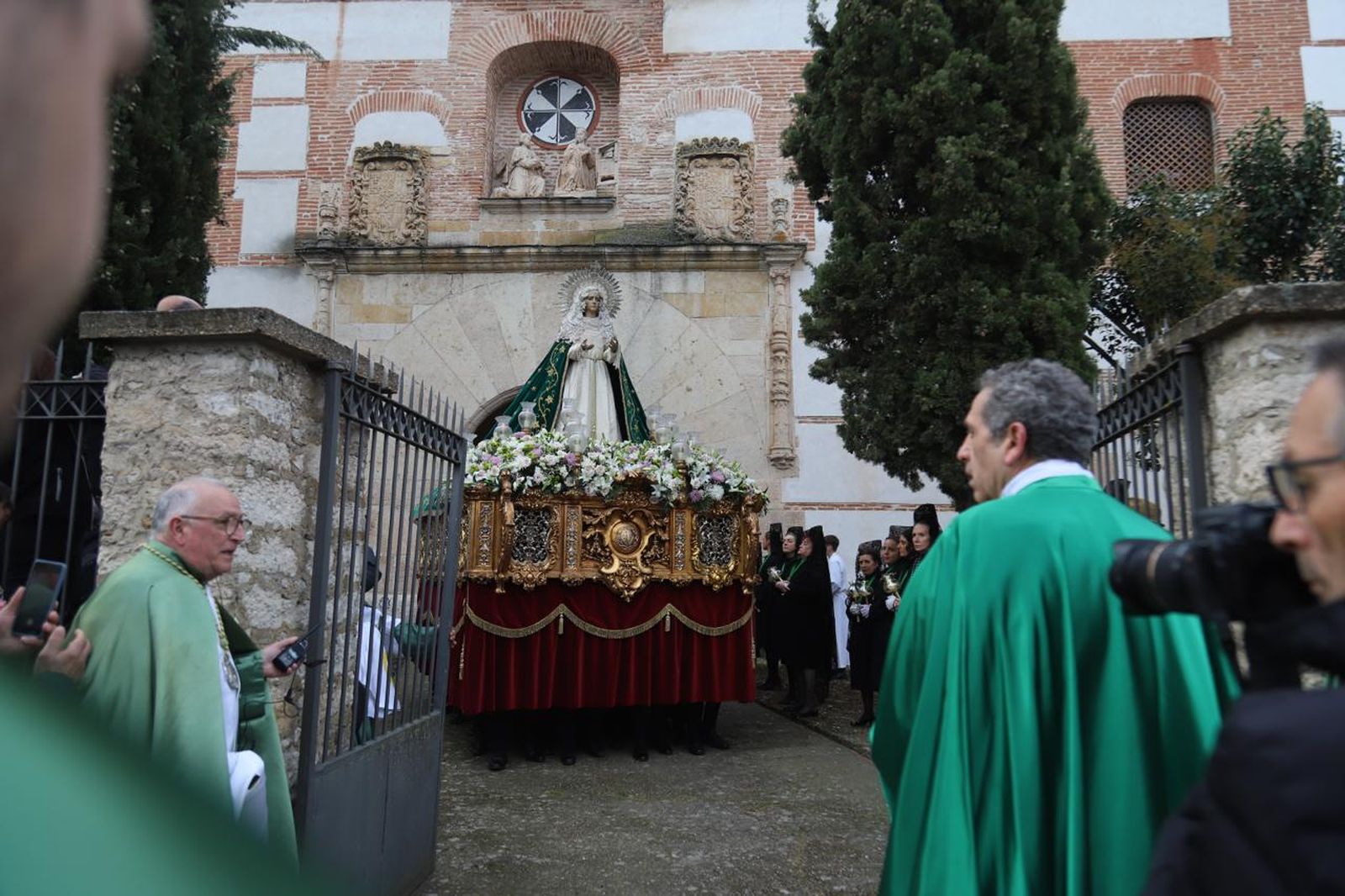 GALERÍA | Revive en imágenes la procesión de la Virgen de la Esperanza