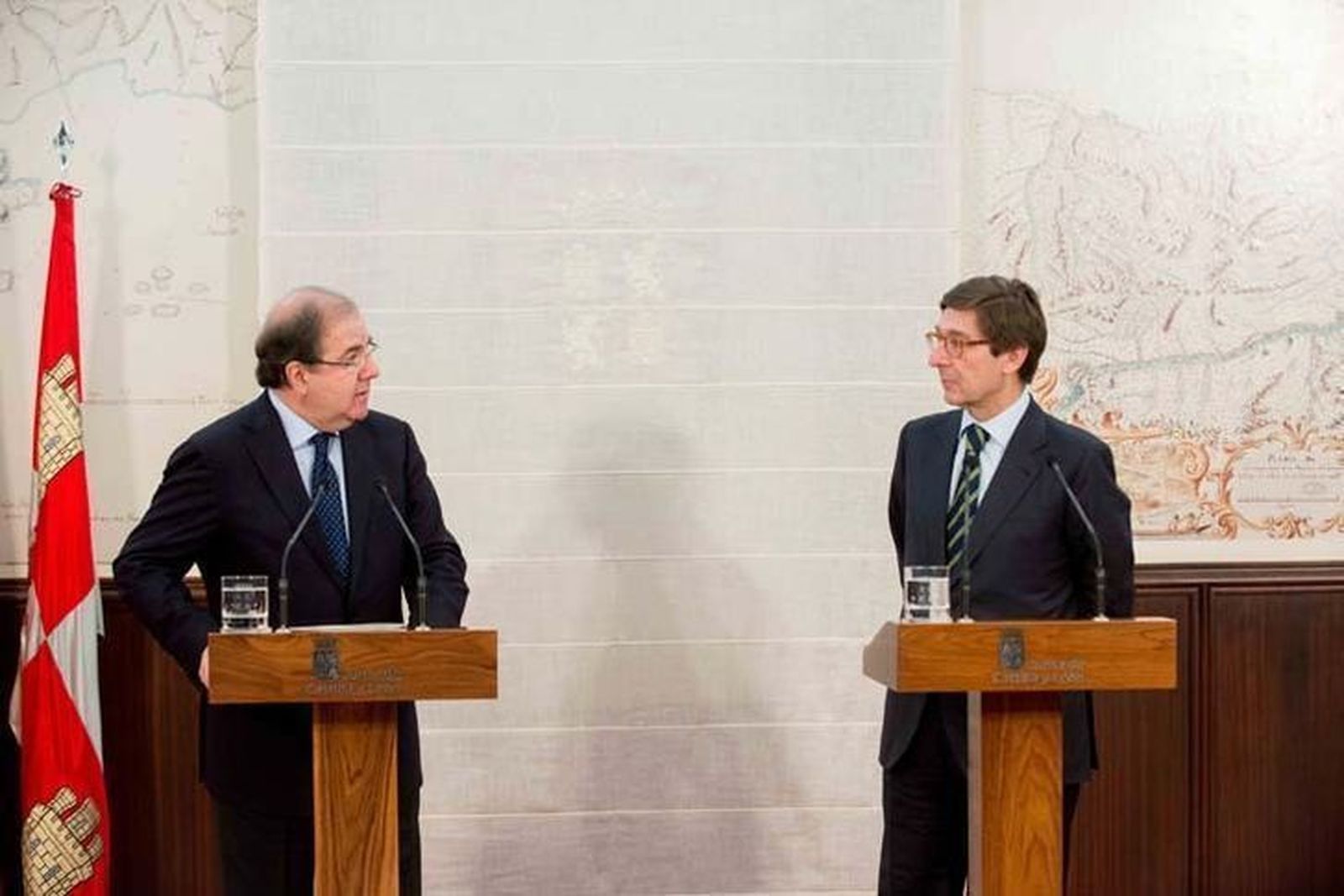 La Junta y Bankia acuerdan una línea de crédito de 600 millones de euros para el sector empresarial