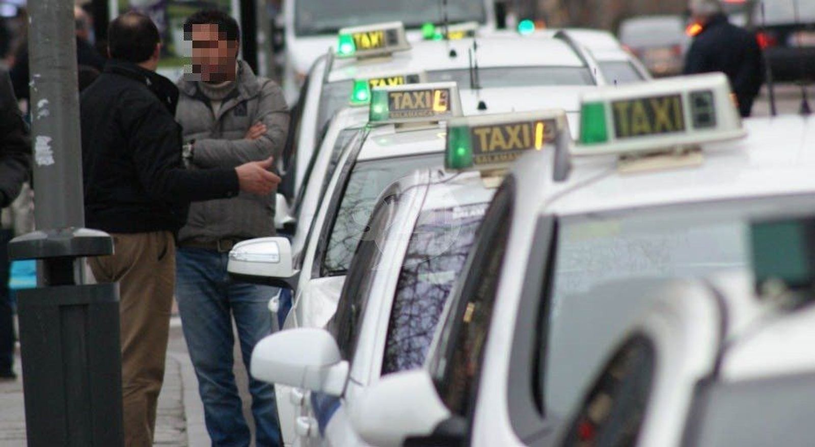 Los taxistas se concentrarán el 30 de mayo contra la competencia desleal del transporte privado