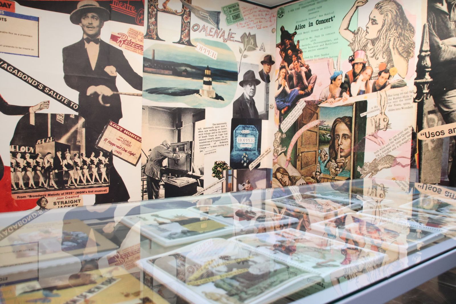  El Servicio de Actividades Culturales de la Universidad de Salamanca presenta la exposición “Caperucita en Manhattan y otros cuentos”