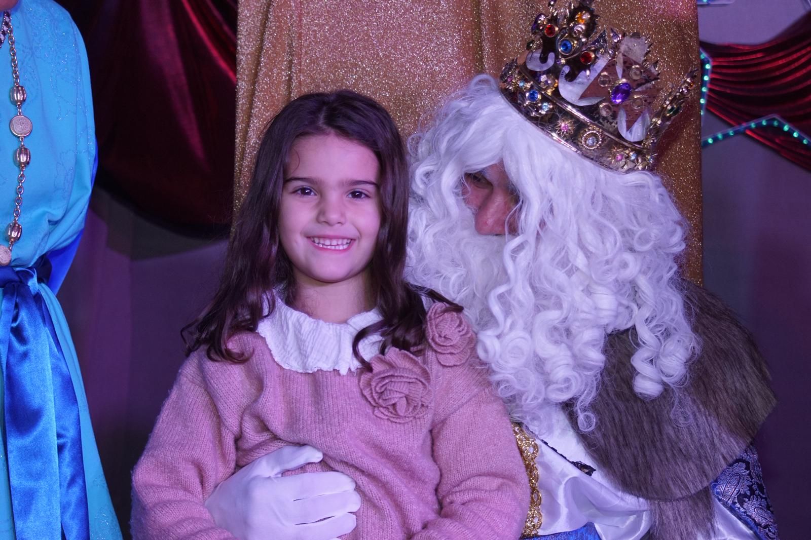 Los Reyes Magos reciben las cartas de los niños de El Encinar