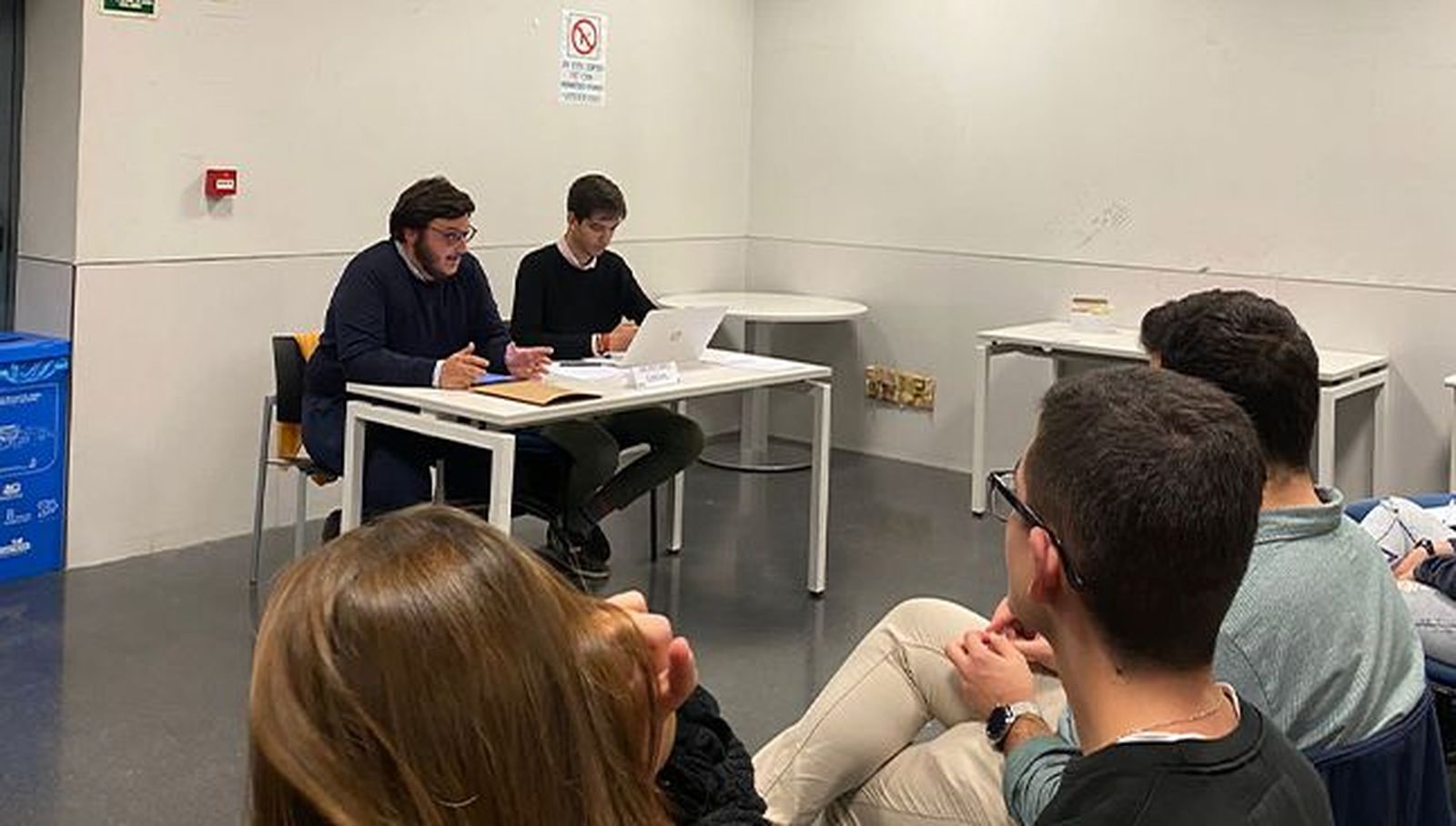 Asamblea extraordinaria AEUS