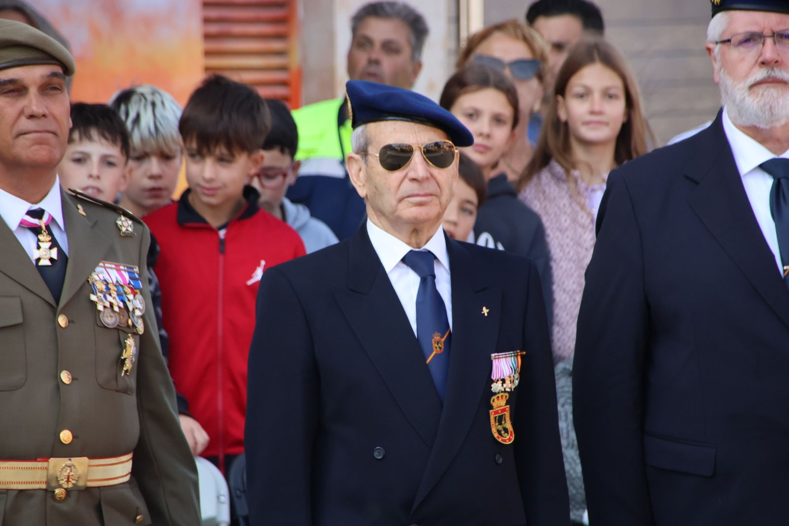 Inauguración glorieta a la Guardia Civil en Villares de la Reina