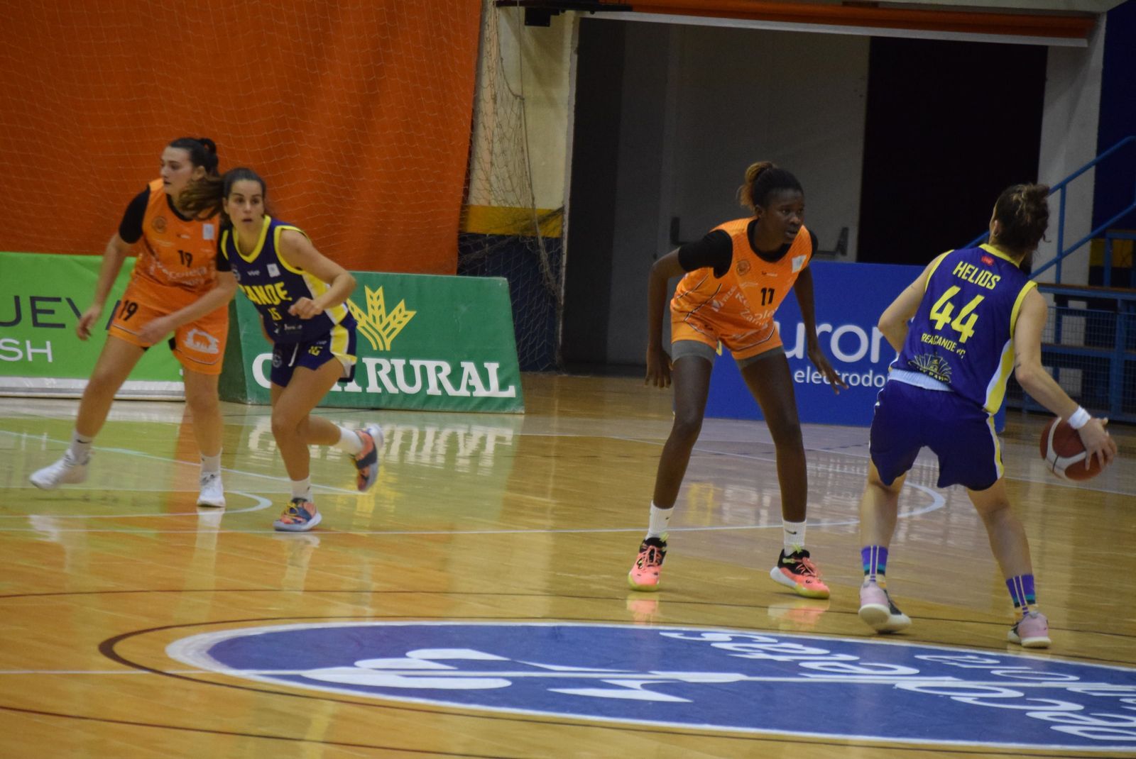 cd-zamarat-real-canoe-10