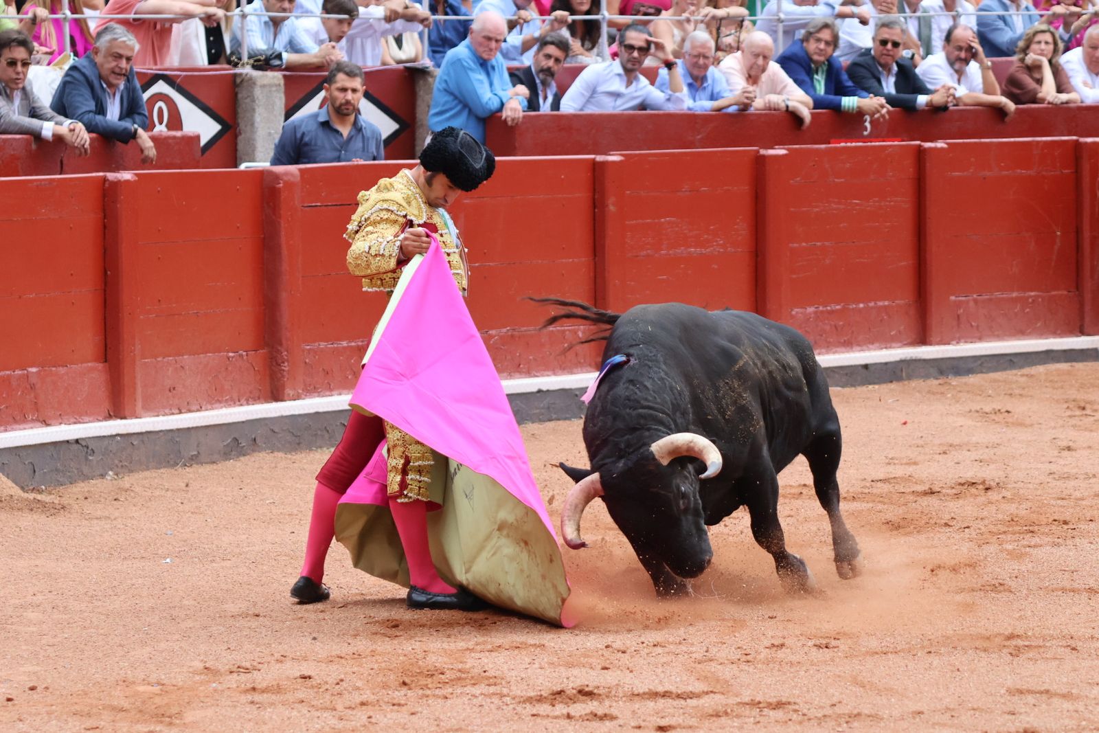 Ismael Martín, Marco Pérez y el aclamado regreso de Morante de la Puebla: su paso por La Glorieta en imágenes
