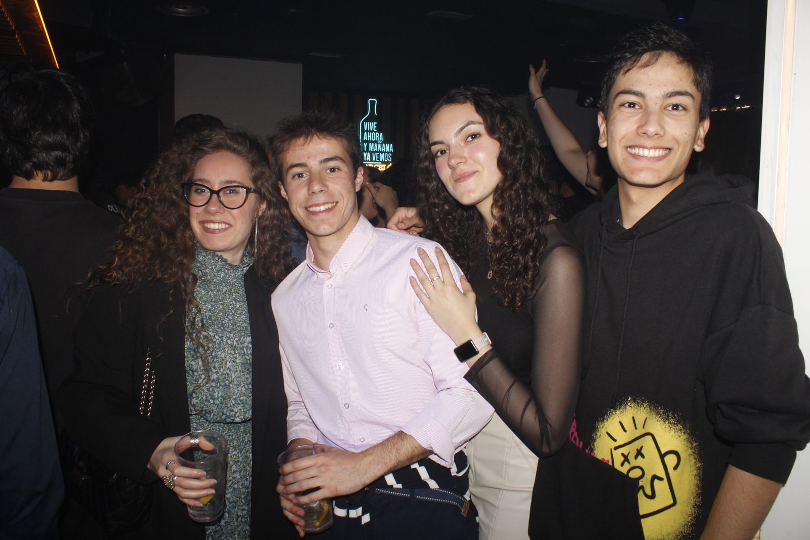 Salamanca de noche, sábado 4 de abril