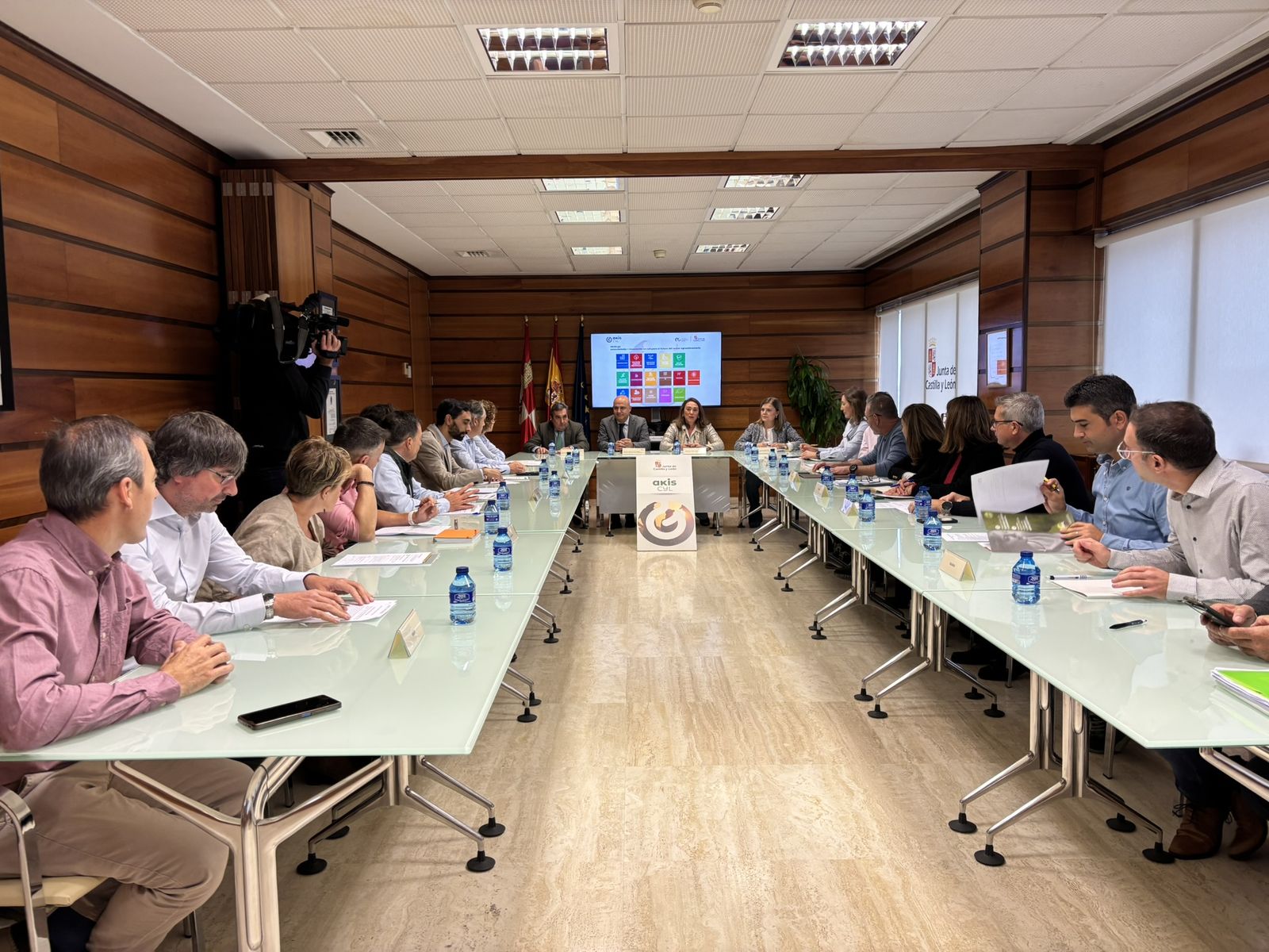 Reunión de conclusiones de los grupos AKISCyL