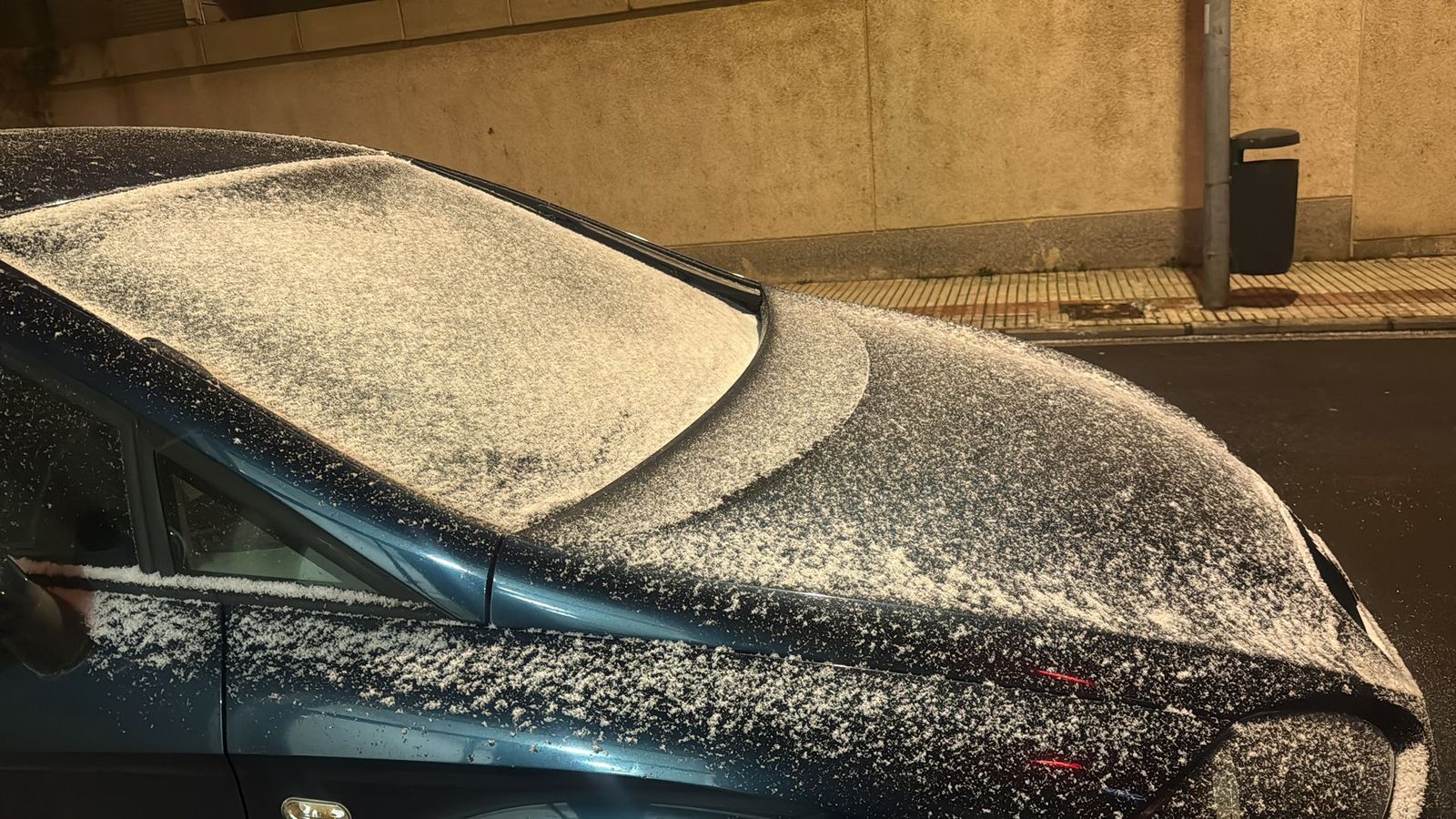 Salamanca se tiñe de blanco por culpa de la nieve