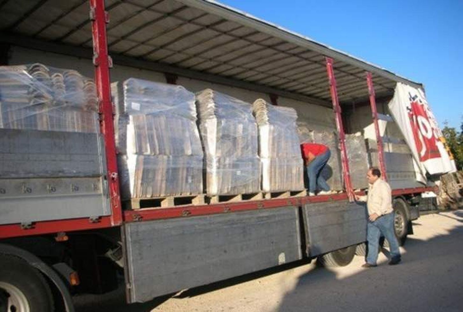 La balanza comercial cierra con superávit el mes de mayo en Castilla y León La balanza comercial cierra con superávit el mes de mayo en Castilla y León