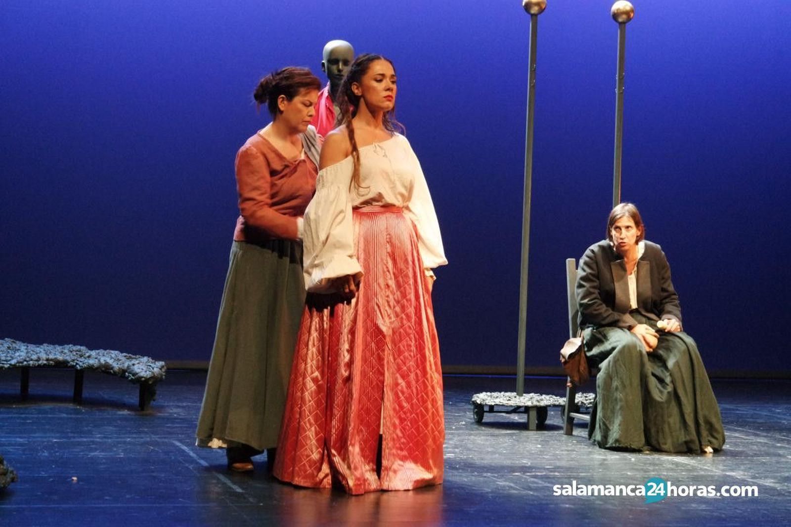 Una representación de Garufa Teatro en Salamanca