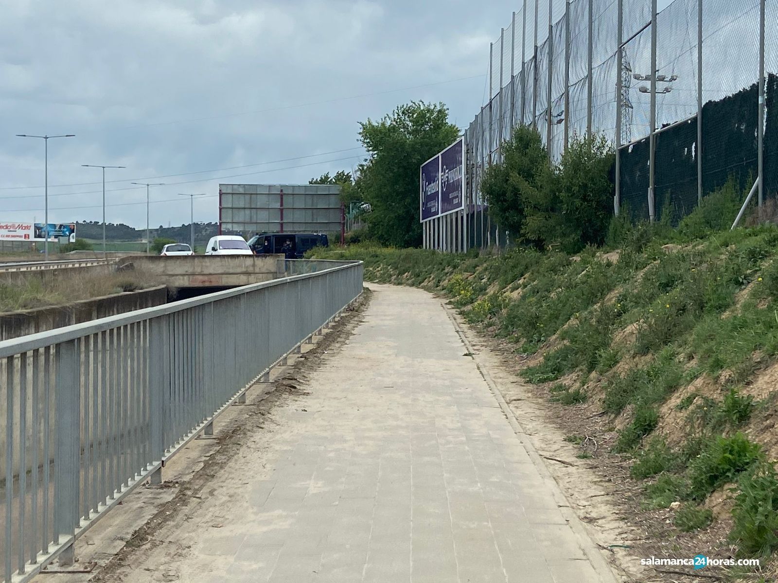 La Policía desaloja a varios aficionados de Unionistas de los exteriores del anexo al José Zorrilla