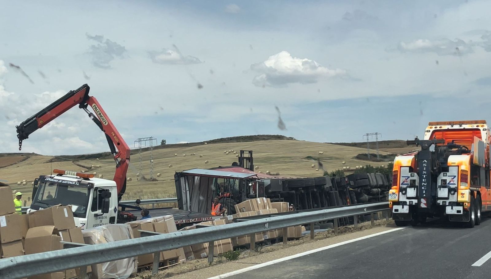 Imagen del camión siniestrado