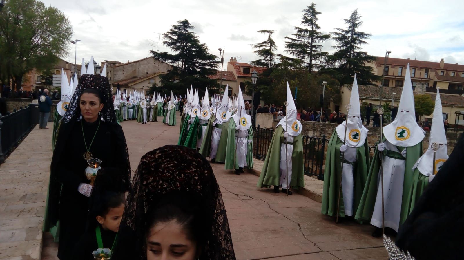 WhatsApp Image 2019 04 18 at 11.10.21