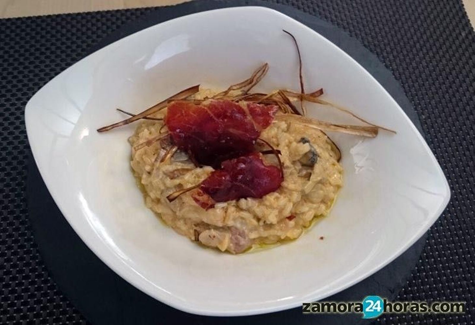 Una aplicación de teléfono móvil ofrece orientación personalizada para seguir una dieta saludable