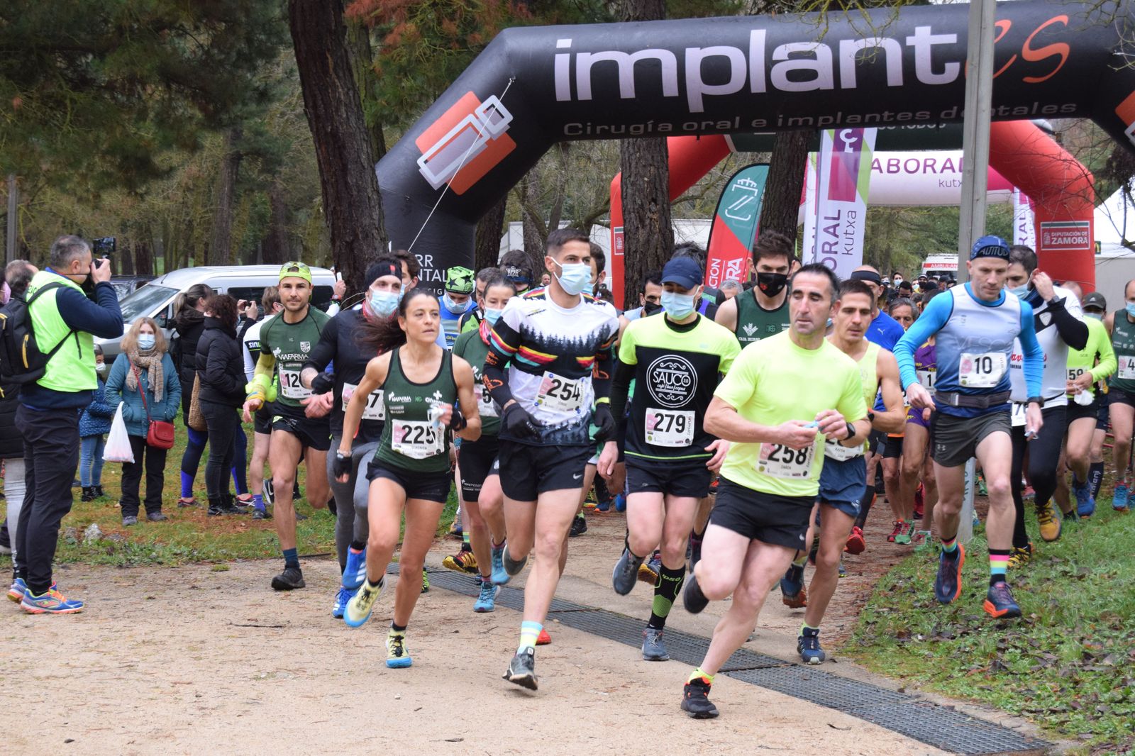 V edición del Zangarun en el bosque de Valorio