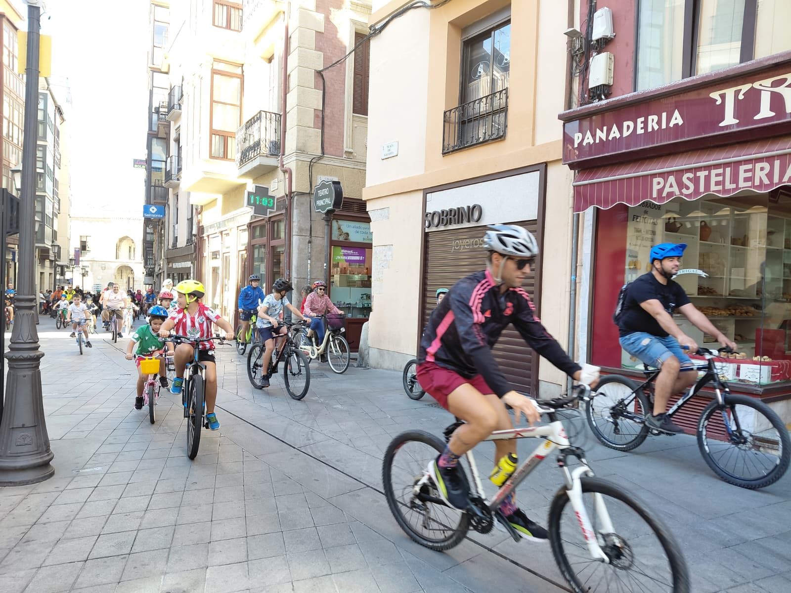 Zamora se sube a las dos ruedas por el Día de la Bici