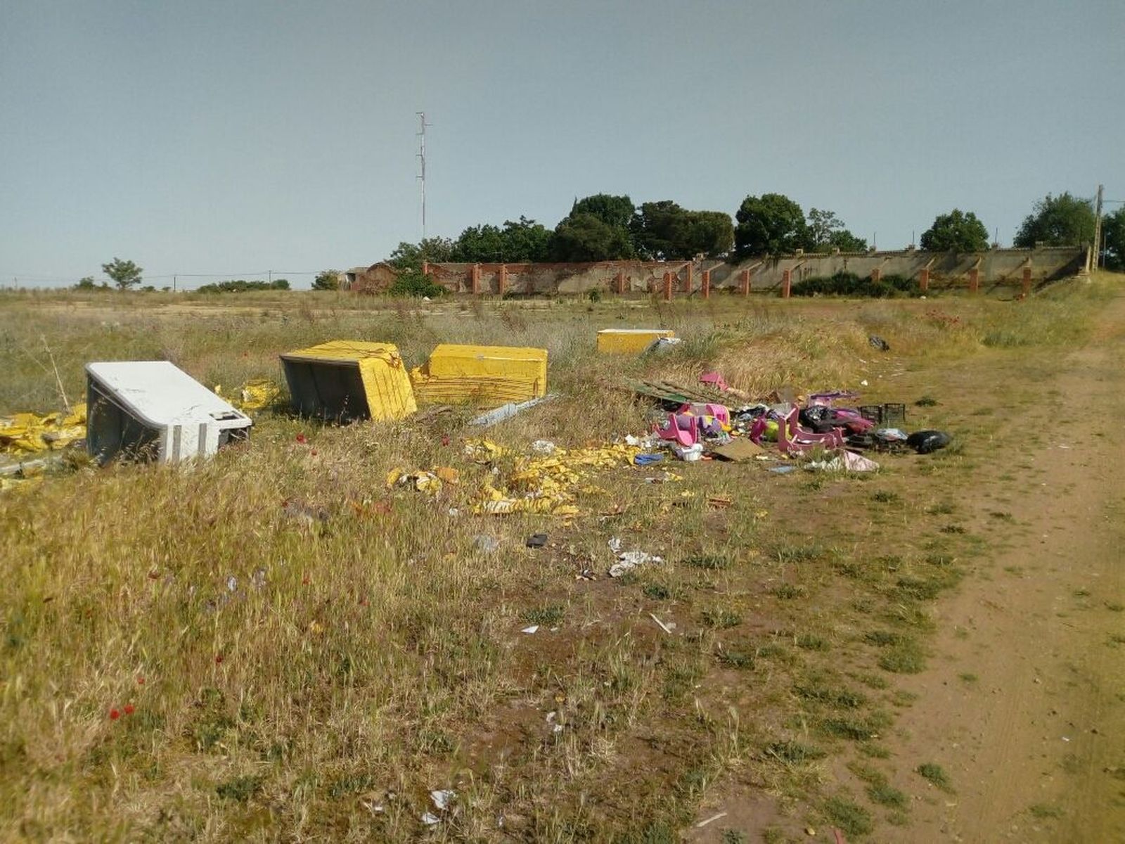 vertedero-en-vistahermosa-6