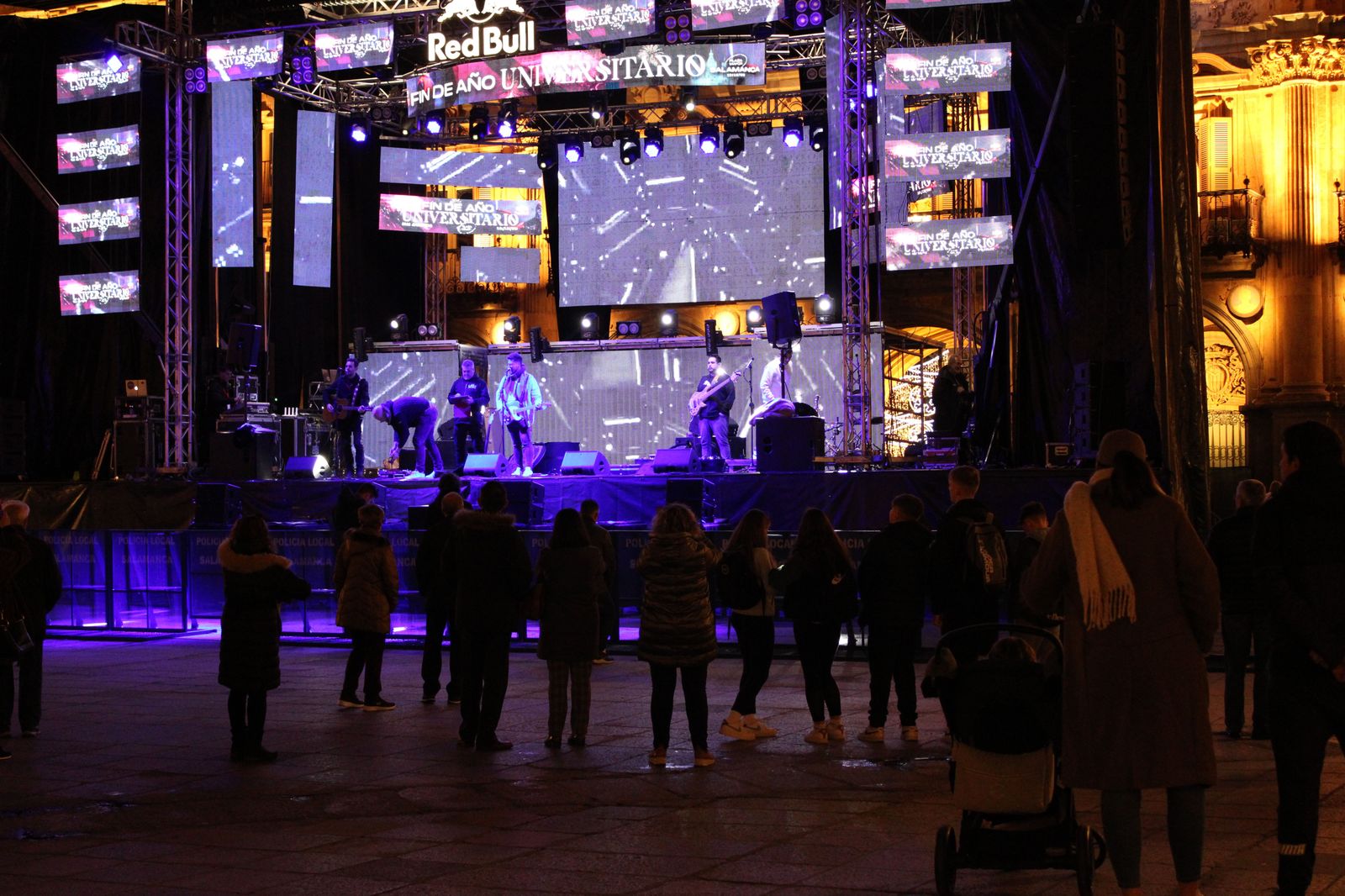 fin-de-ano-universitario-2022-3