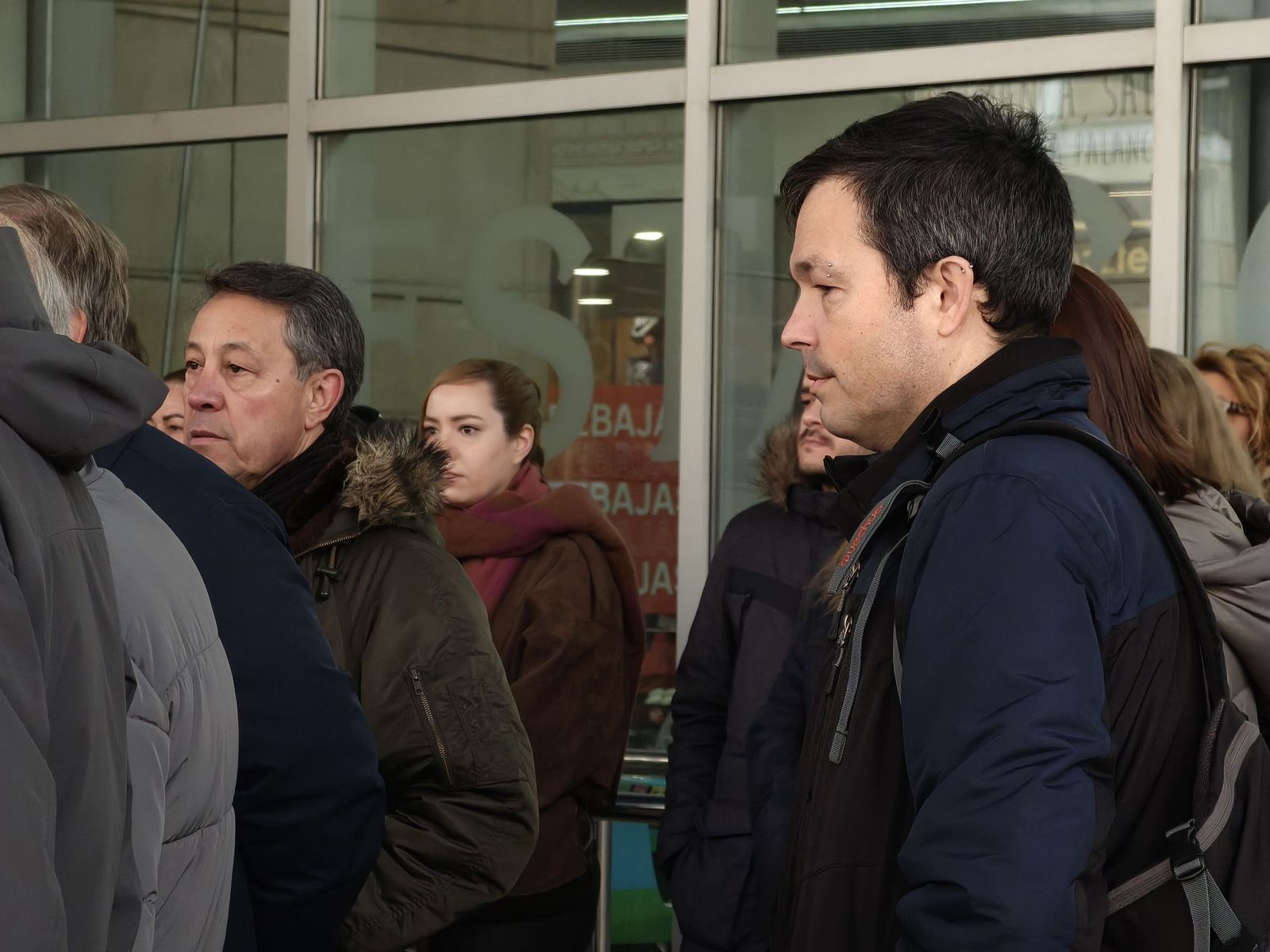 Los trabajadores de Renfe en Salamanca guardan cinco minutos de silencio tras el accidente de Adamuz