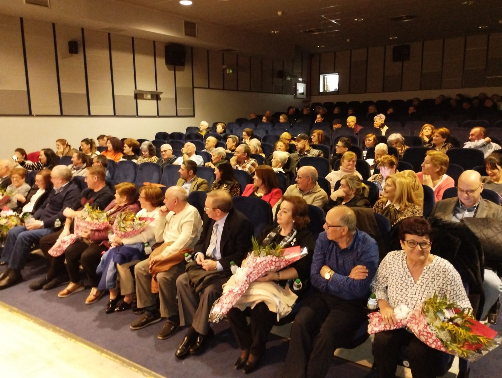 Santa Marta de Tormes homenajea a siete parejas que cumplen 50 años de matrimonio Santa Marta de Tormes homenajea a siete parejas que cumplen 50 años de matrimonio