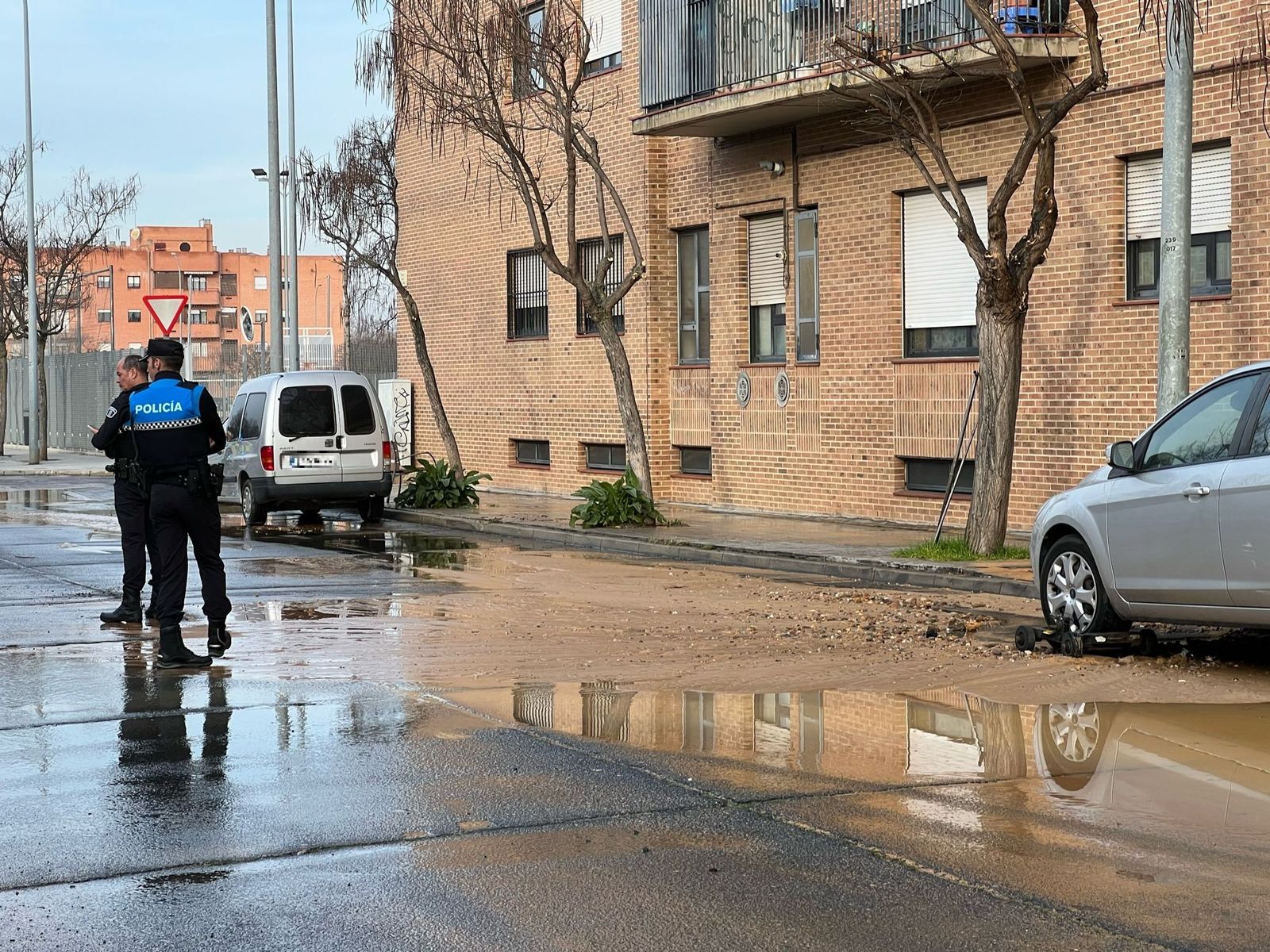 reventon-en-el-paseo-cesar-real-de-la-riva-12