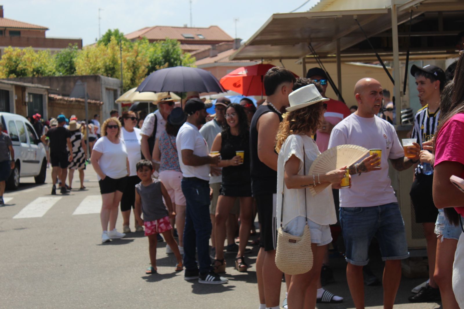Castellanos de Moriscos. Gran paella popular