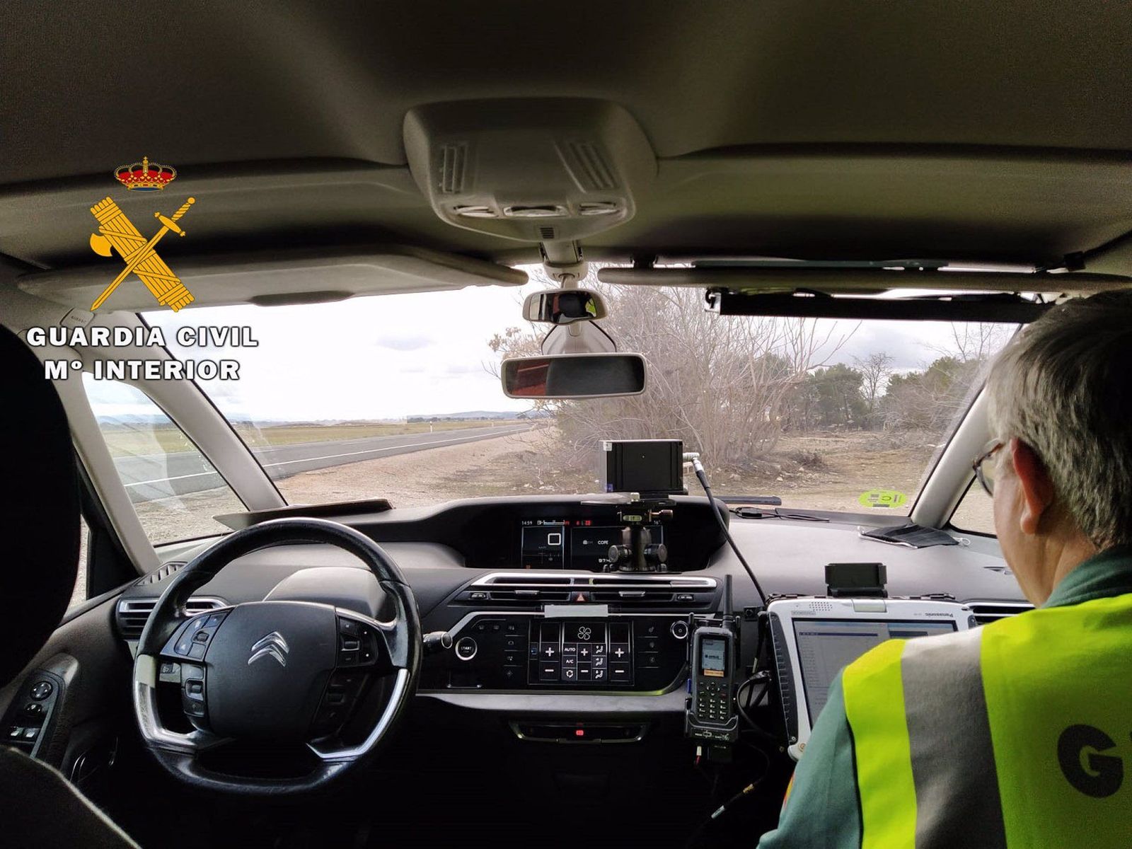 Radar de tráfico de la Guardia Civil   Archivo