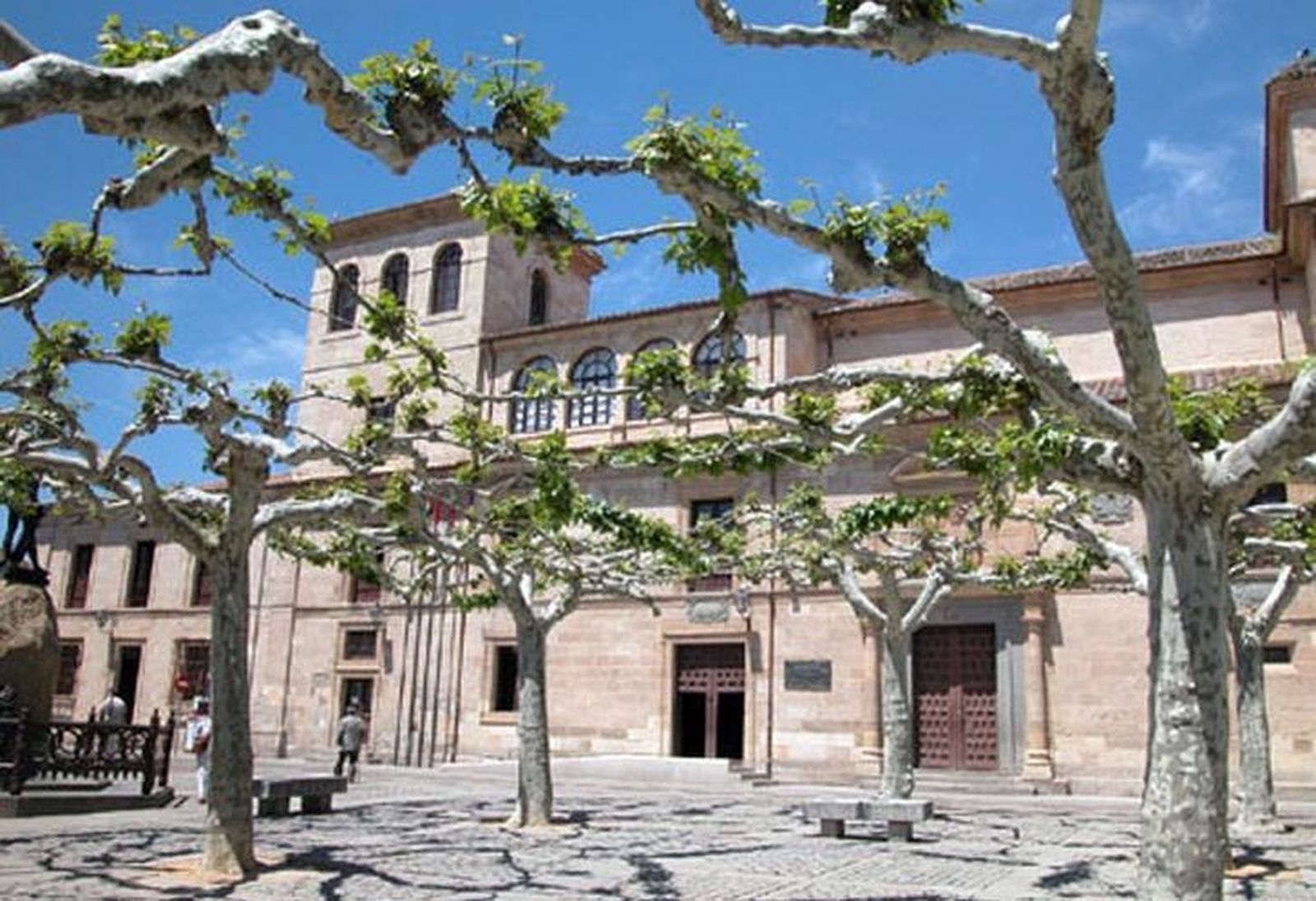 Fachada de la Diputación