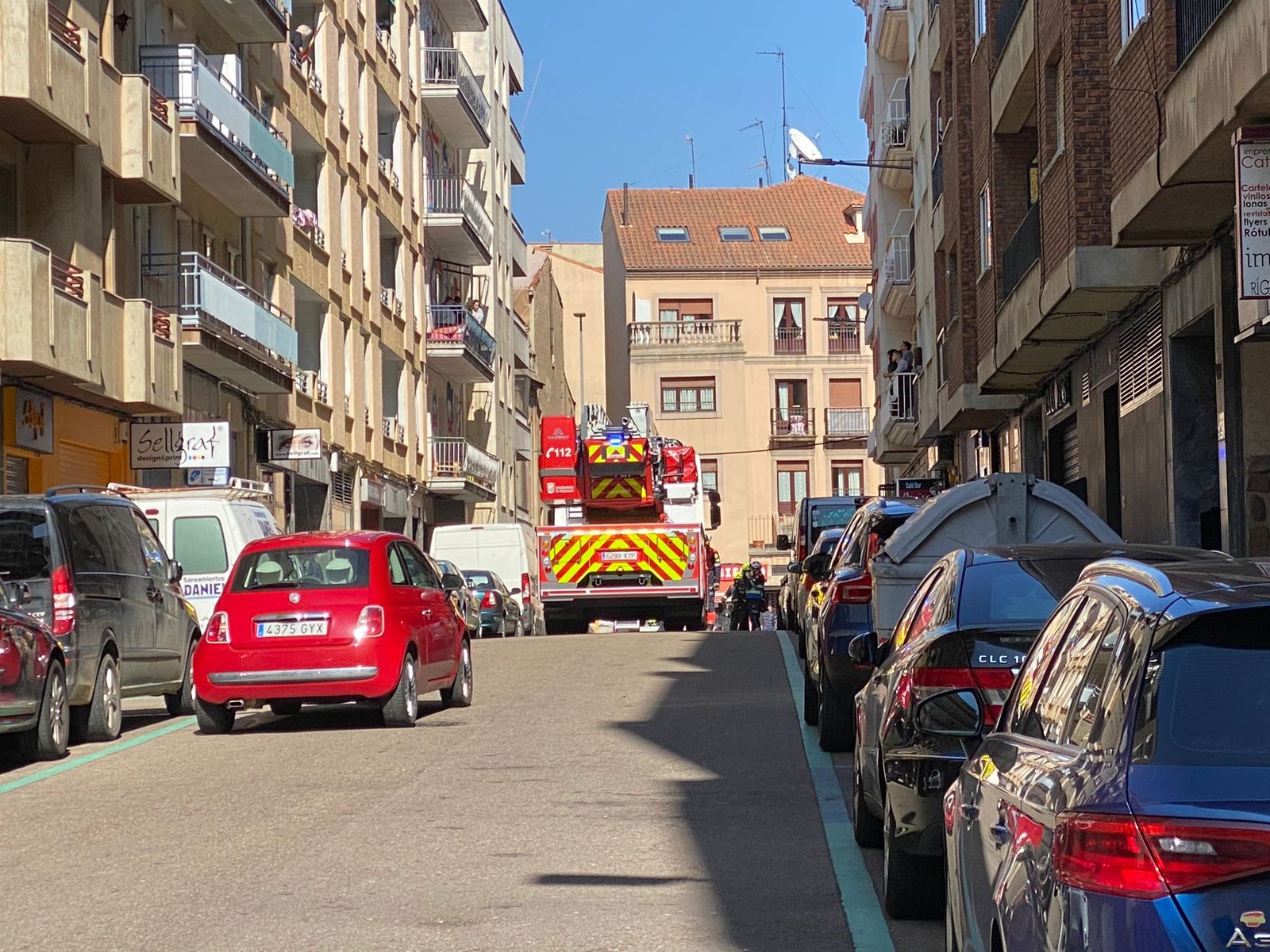 bomberos-en-la-calle-joaqui-n-costa-image-2021-02-28-at-14-32-54