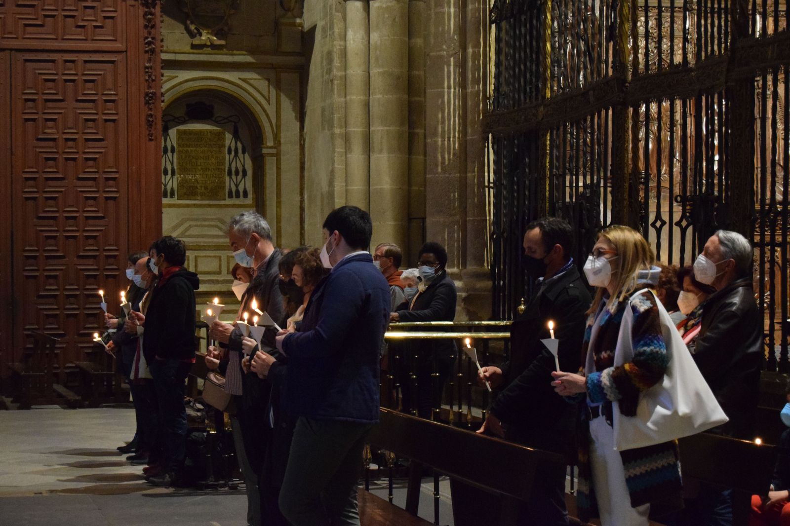 vigilia-pascual-en-la-catedral-de-zamora-6