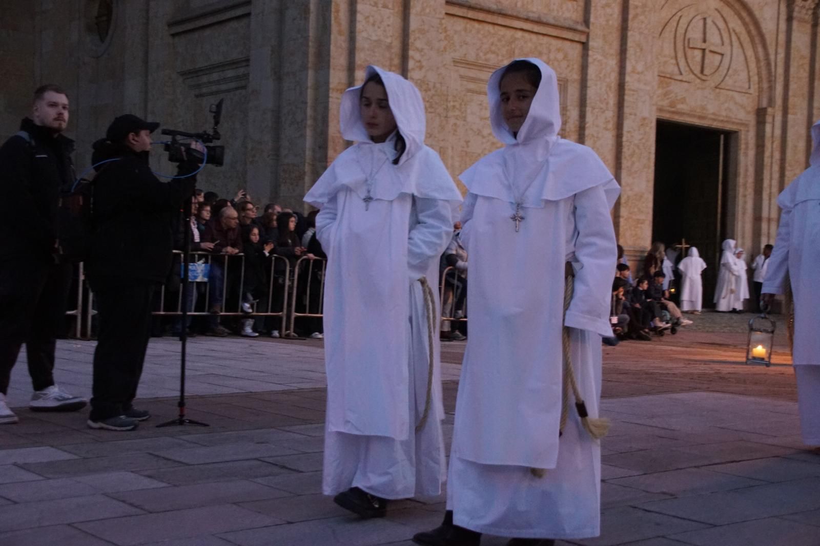 María Nuestra Madre y el Cristo del Amor y de la Paz en la procesión de la Semana Santa 2026 en Salamanca