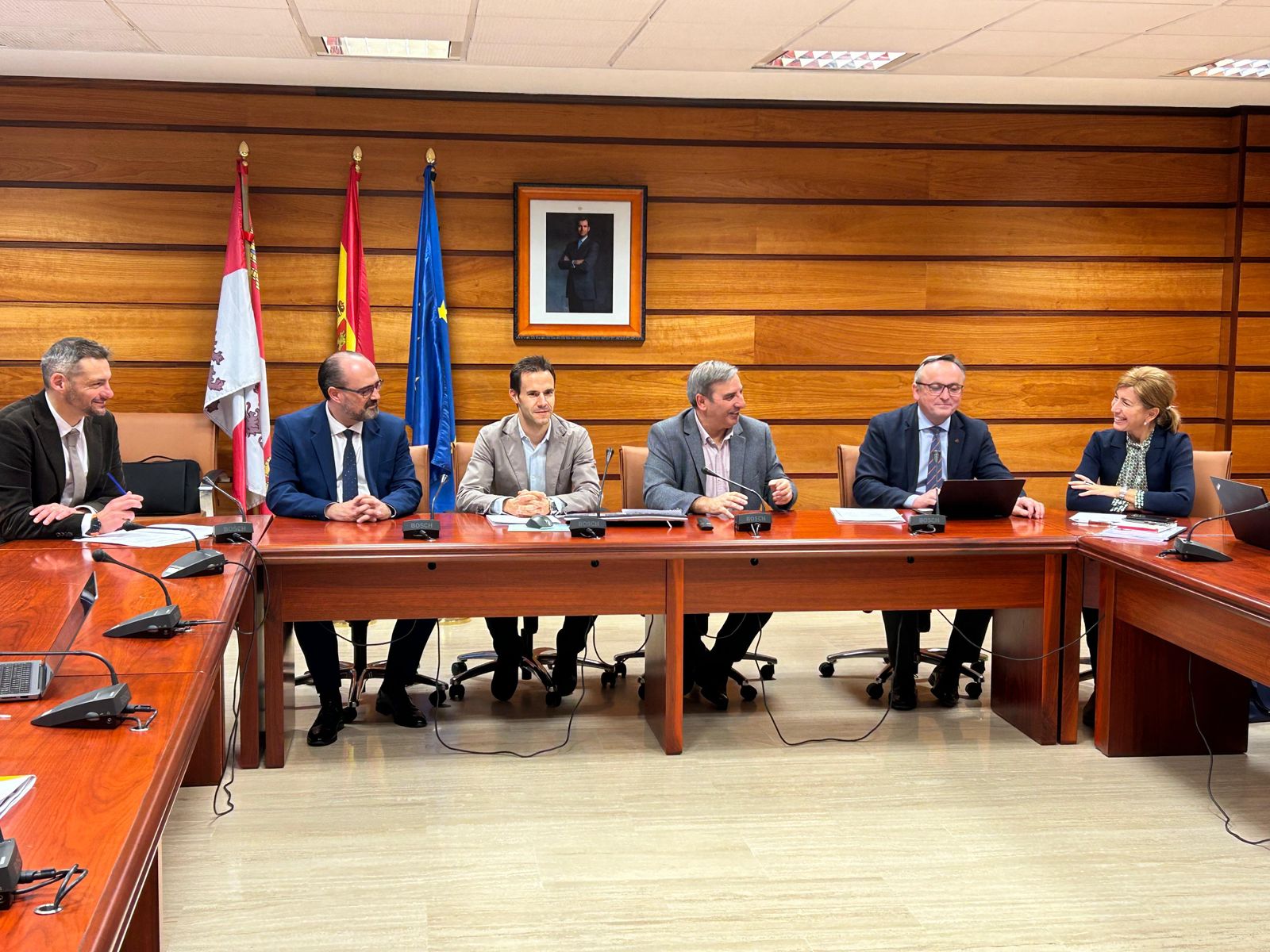 Reunión de la Mesa de las Telecomunicaciones