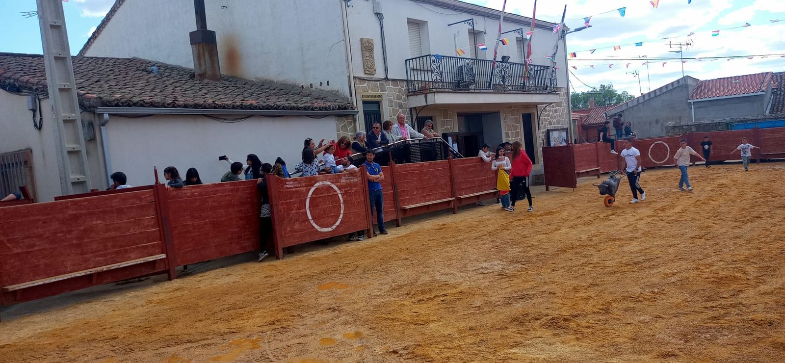 photo-2023-05-14-17-09-12-2