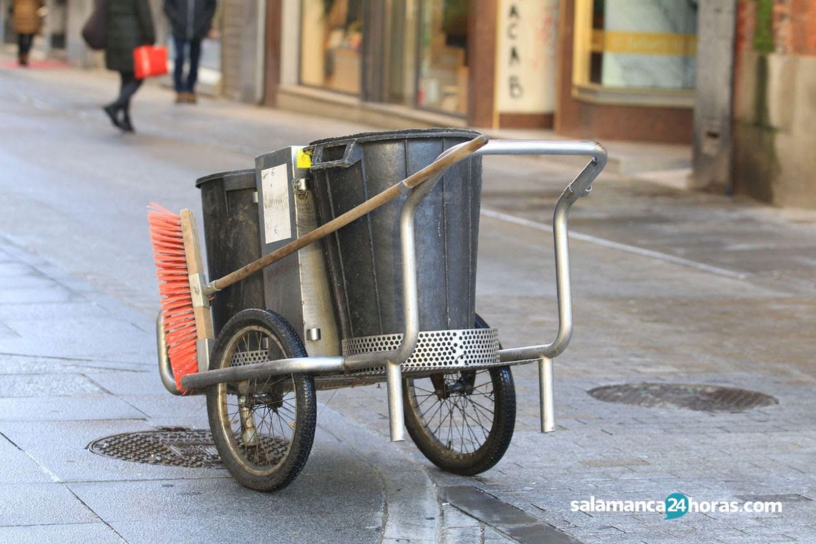 Trabajo barrendero trabajador (2)   copia