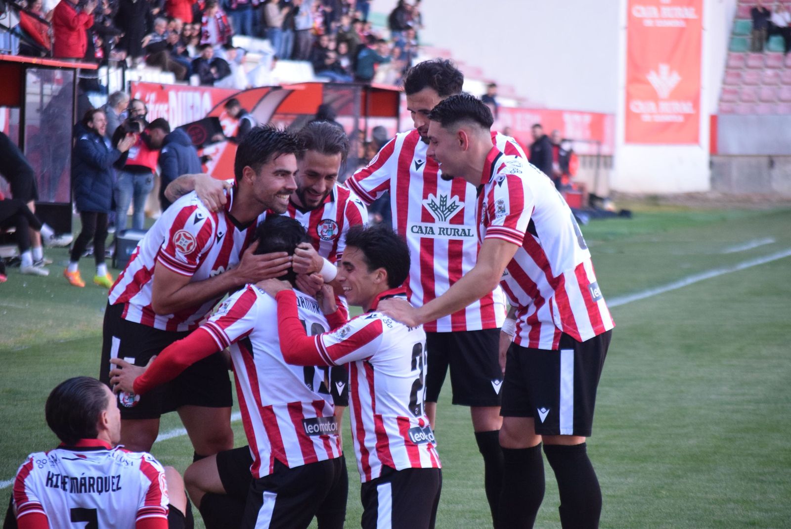 Zamora CF - Pontevedra CF (98).JPG