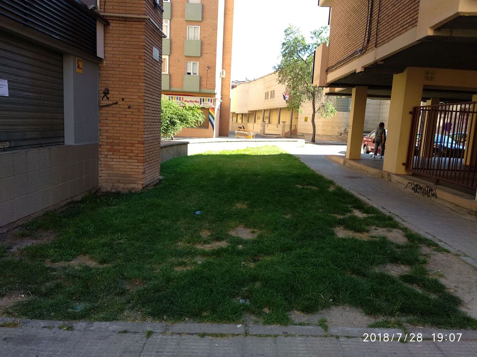 El parque de Los Almendros será renovado "de aquí a un año" tras el aluvión de críticas a Guarido
