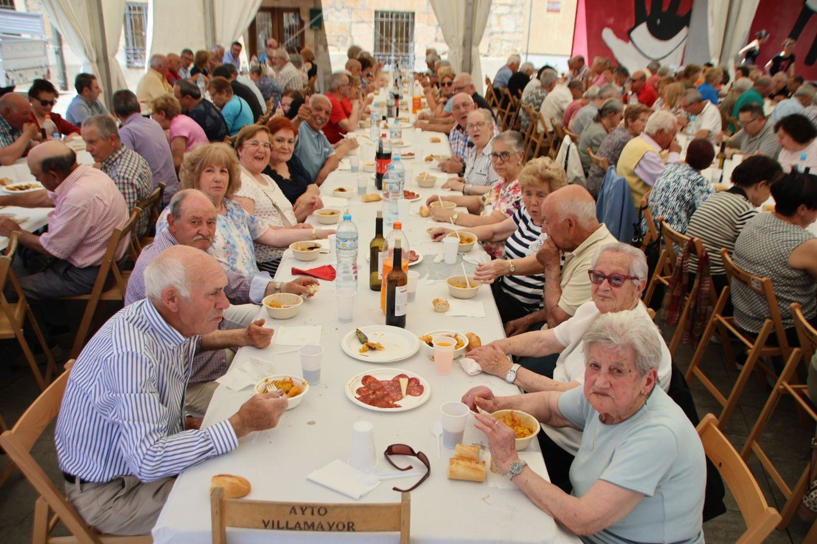 Villamayor comida de los mayores