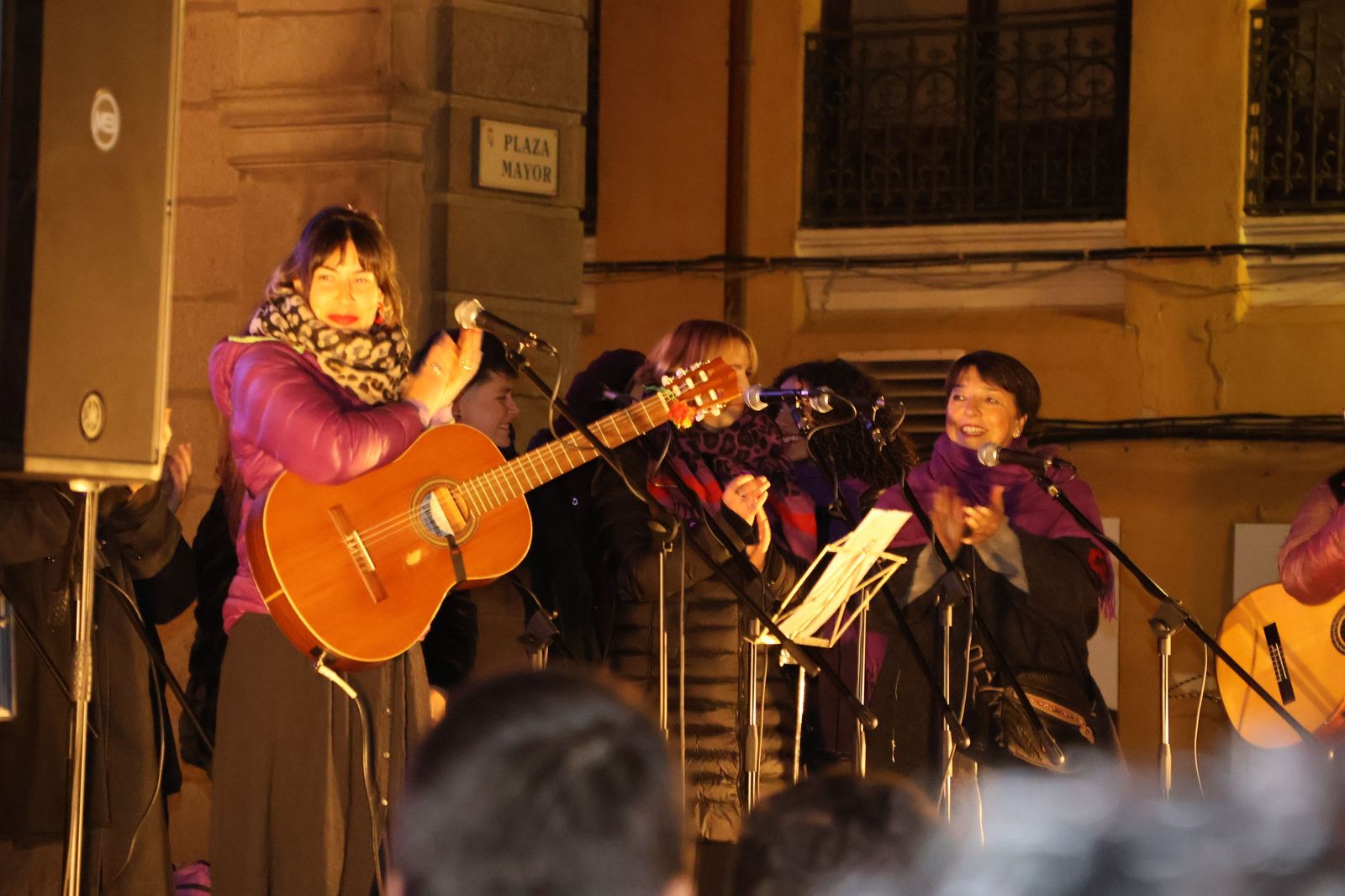GALERÍA | La movilización en Zamora para reclamar el fin de la violencia machista en imágenes