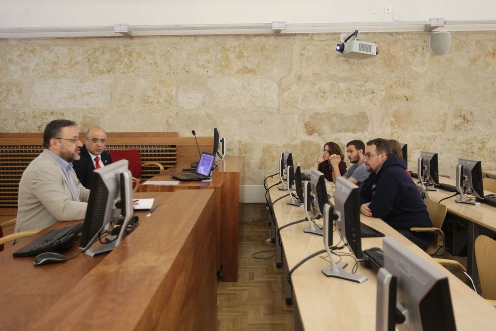 Ingeniería Informática es la carrera con mejor empleabilidad por delante de Derecho y ADE