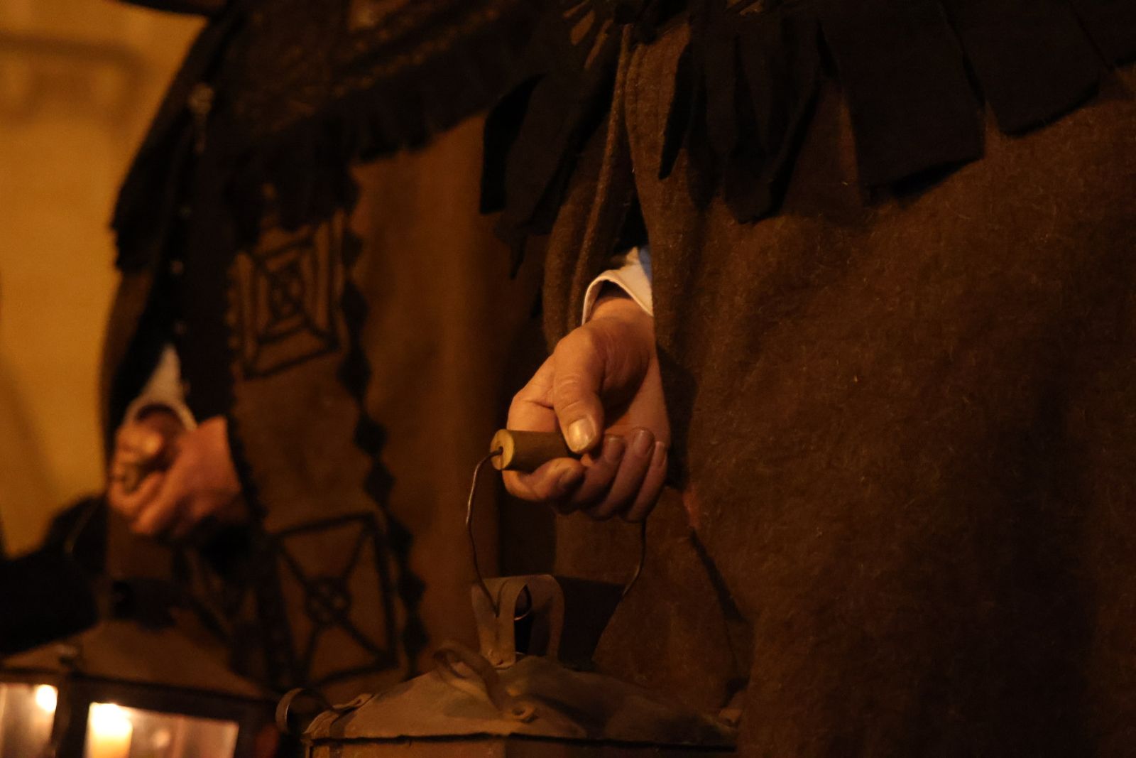 GALERÍA | Revive en imágenes la procesión de las Capas Pardas