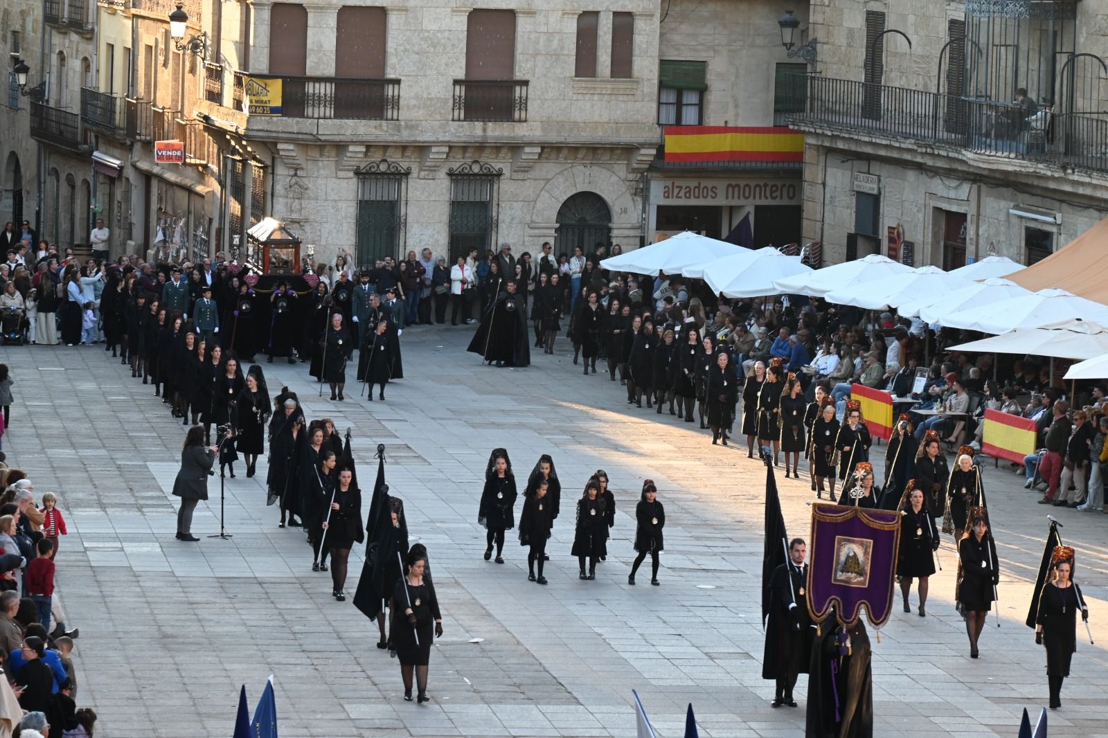 El Santo Entierro vuelve a unir en un acto de fe a las siete cofradías de Ciudad Rodrigo