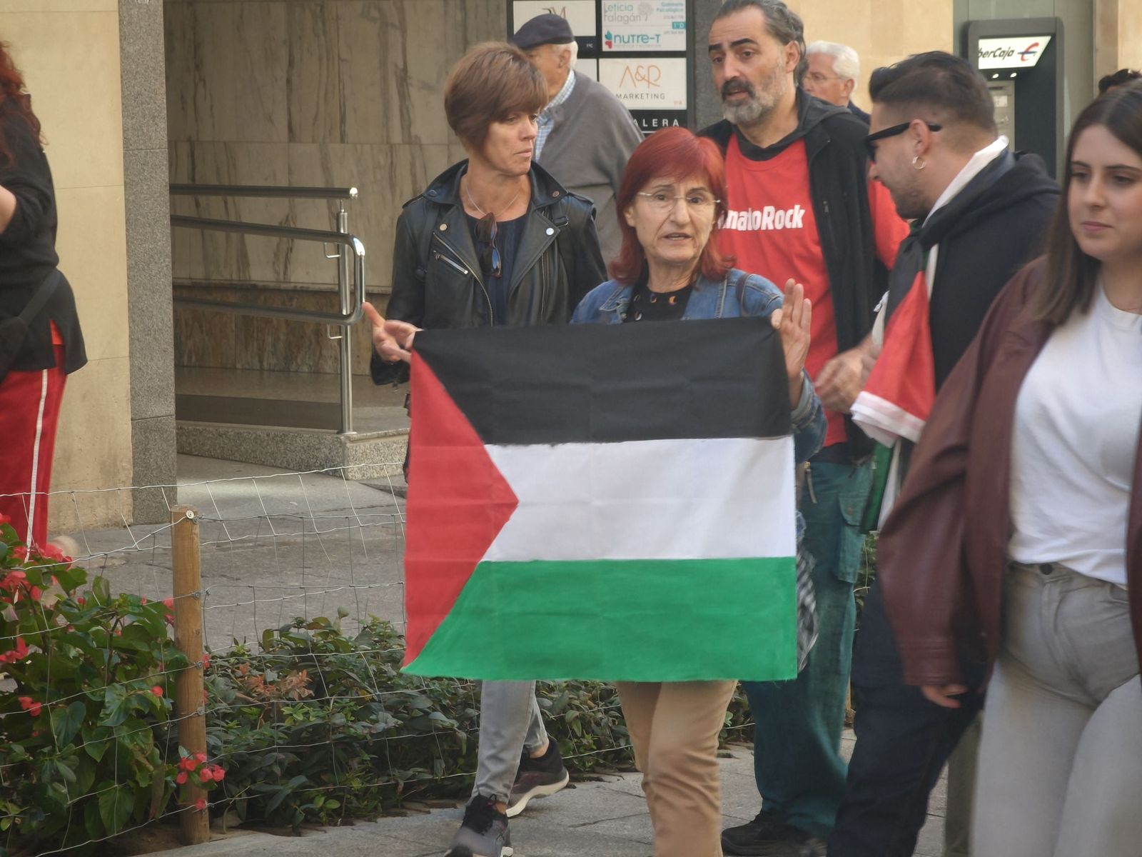 Los estudiantes de Salamanca recorren Salamanca alzando la voz por Palestina